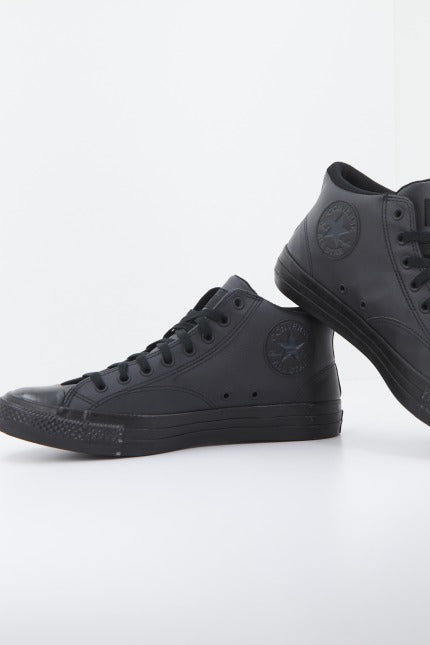 CONVERSE AC CHUCK TAYLOR ALL STAR en color NEGRO  (2)