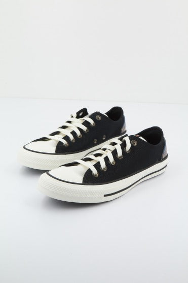 CONVERSE CHUCK TAYLOR ALL STAR OX en color NEGRO  (2)