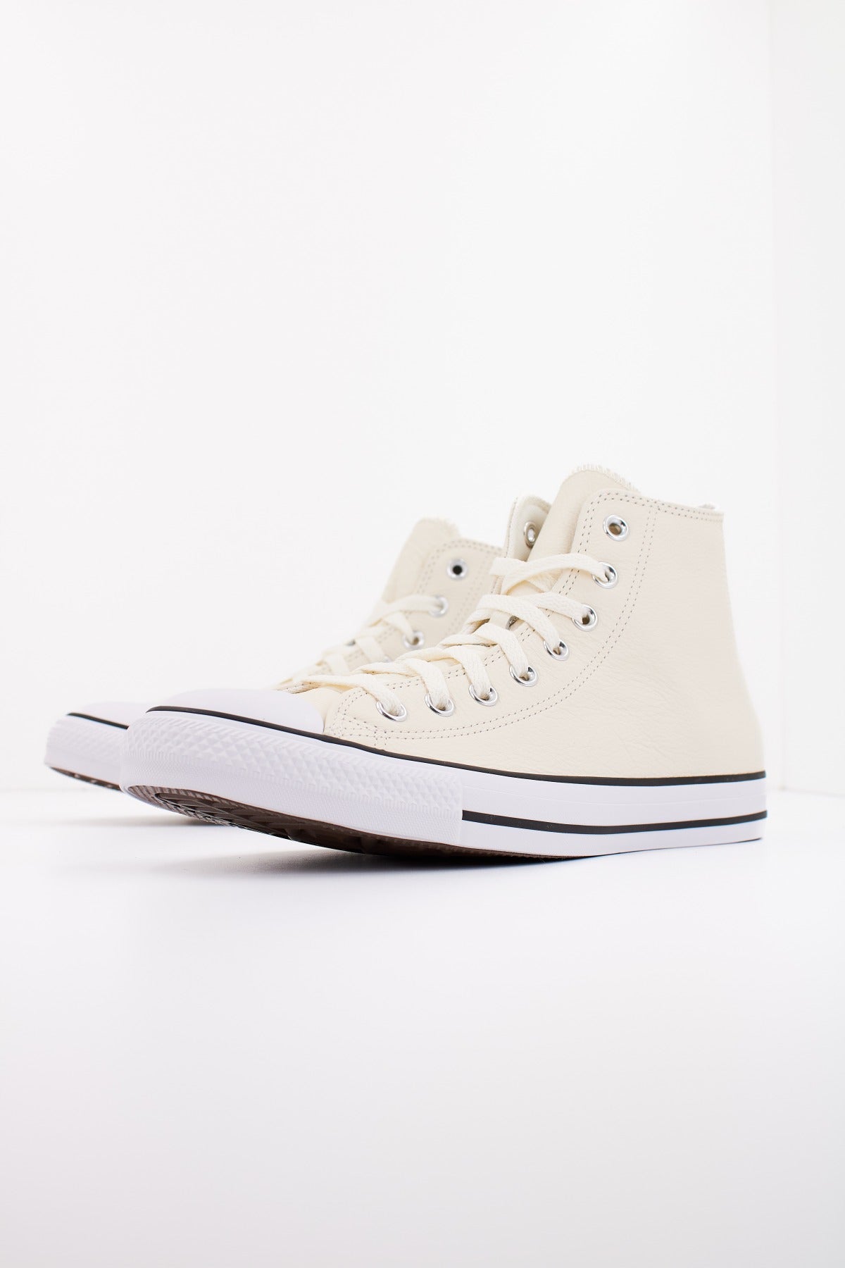CONVERSE CHUCK TAYLOR ALL STAR HI en color BEIS  (2)