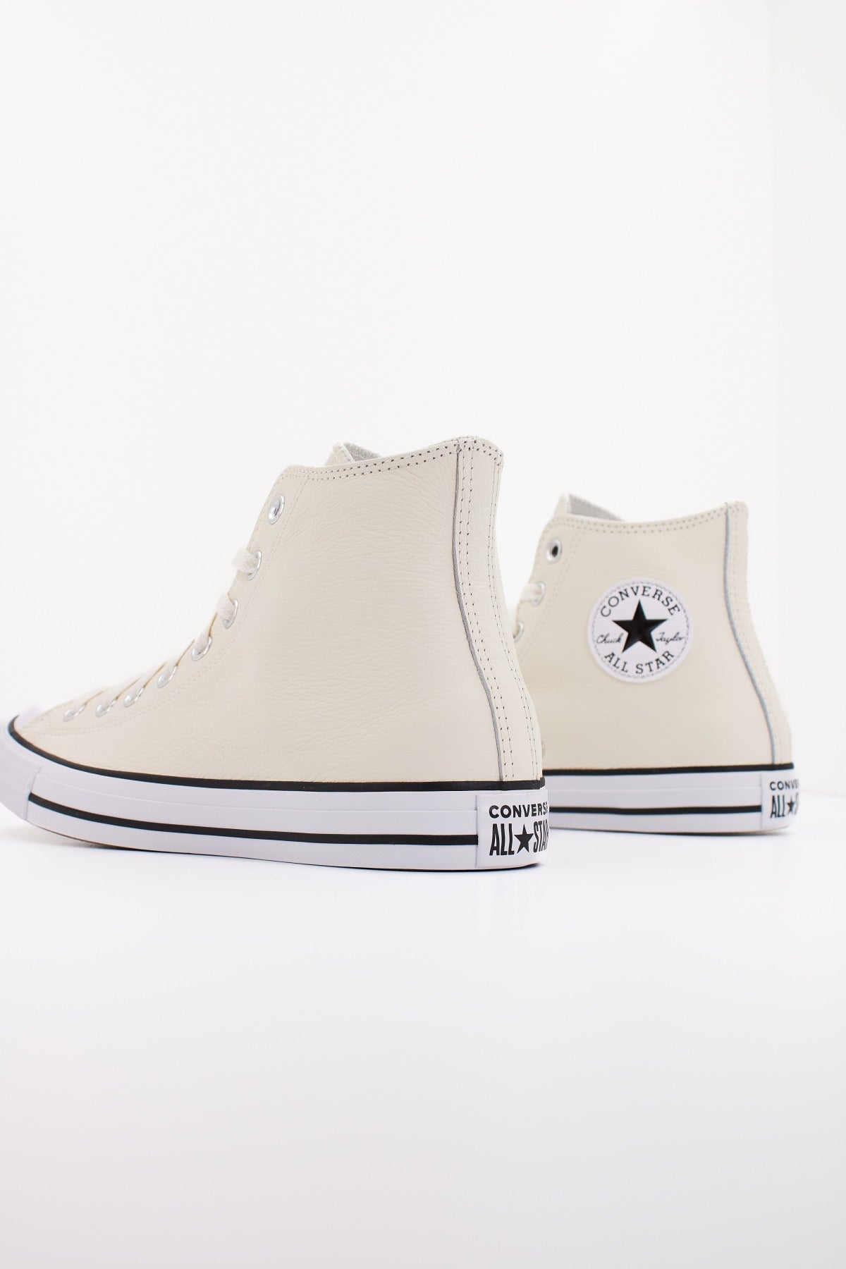 CONVERSE CHUCK TAYLOR ALL STAR HI en color BEIS  (3)