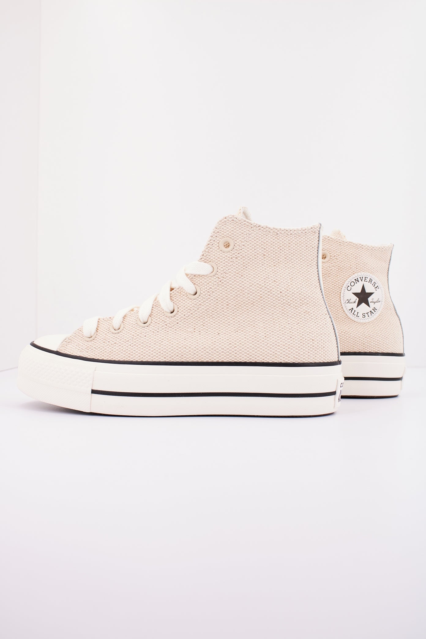 CONVERSE CHUCK TAYLOR ALL LIFT CANVAS & LEATHER en color BEIS  (1)