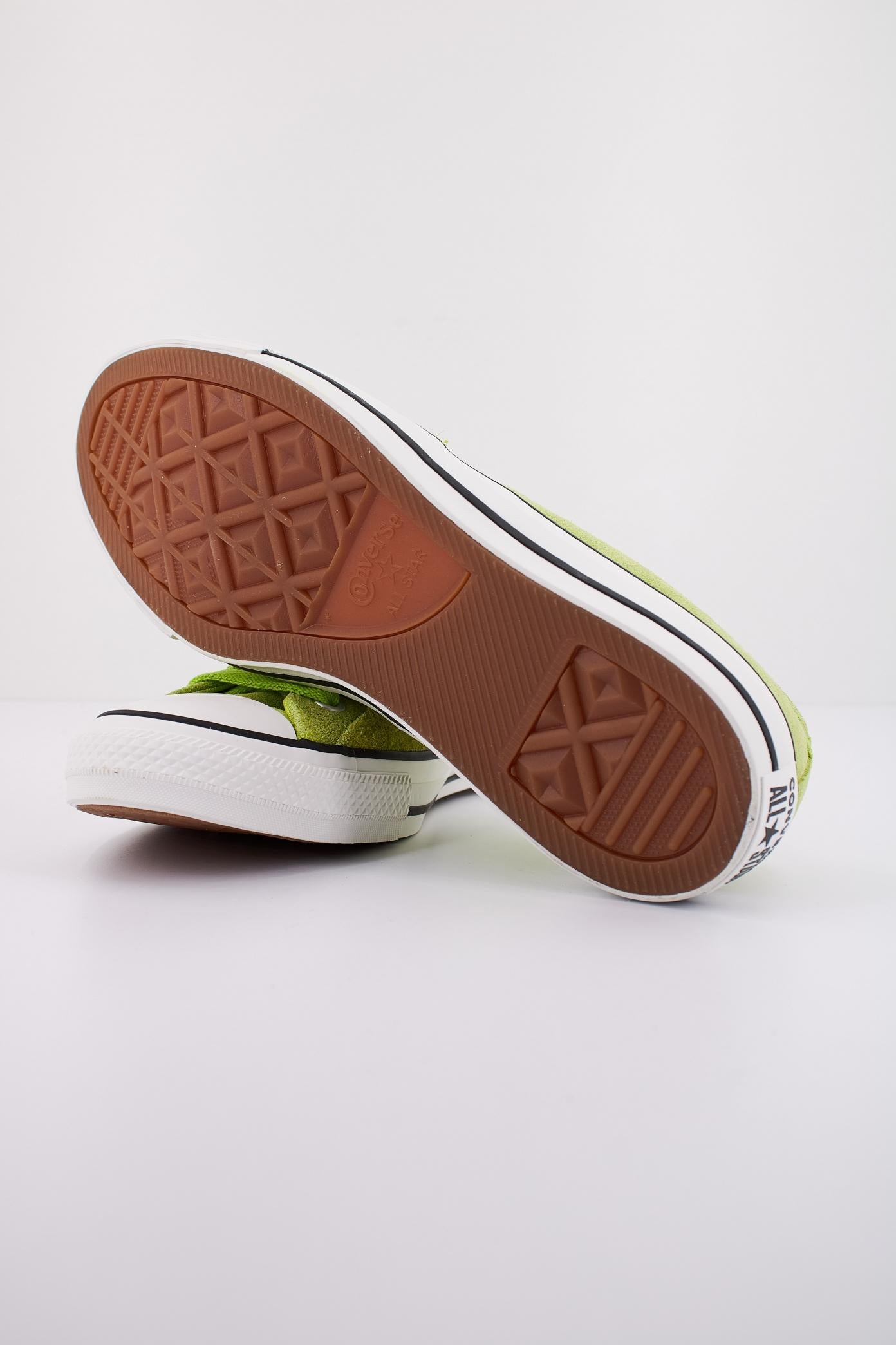 CONVERSE CHUCK TAYLOR ALL STAR OX en color VERDE  (5)