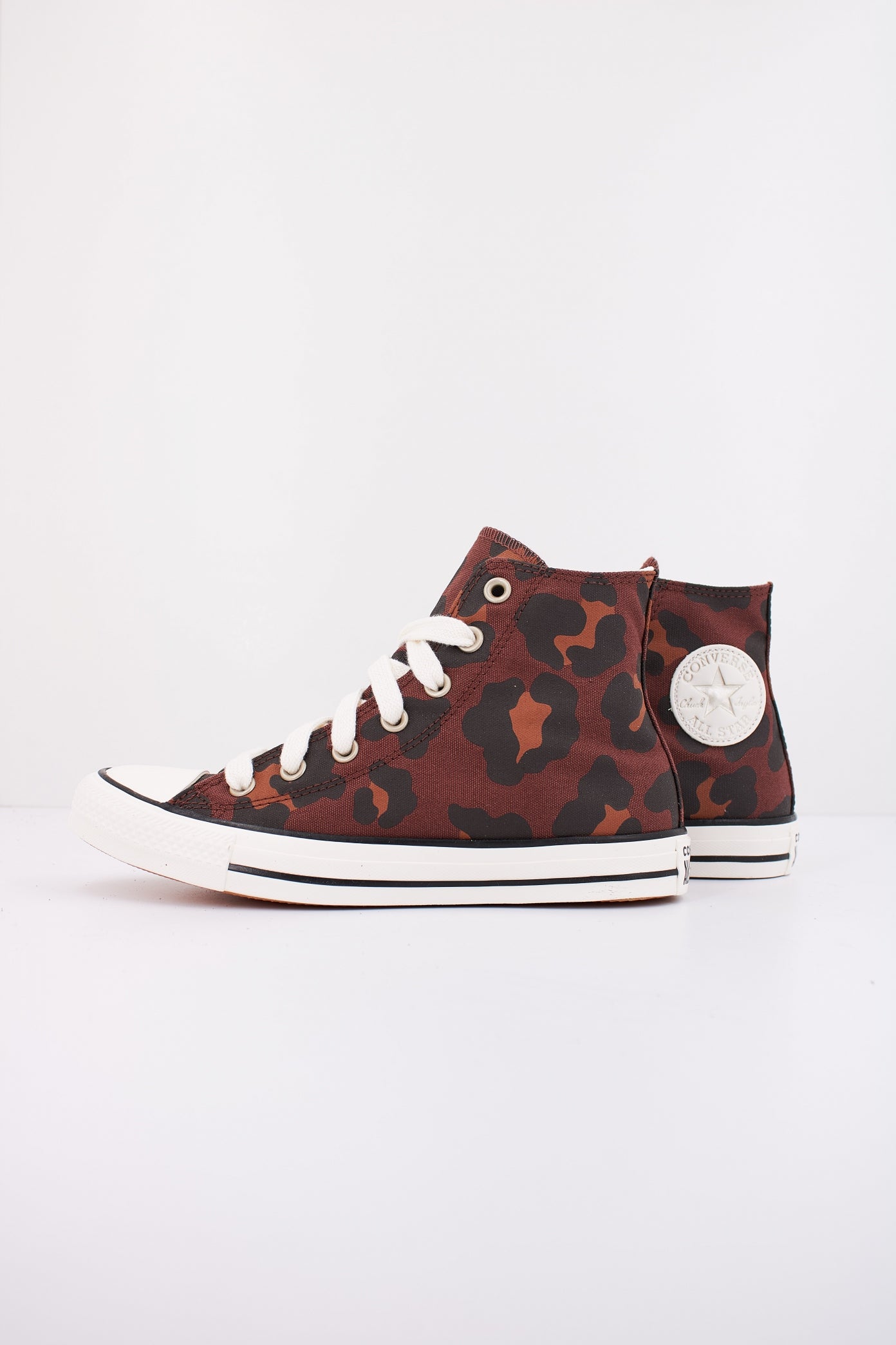 CONVERSE CHUCK TAYLOR ALL STAR LEOPARD en color ANIMAL PRINT  (1)