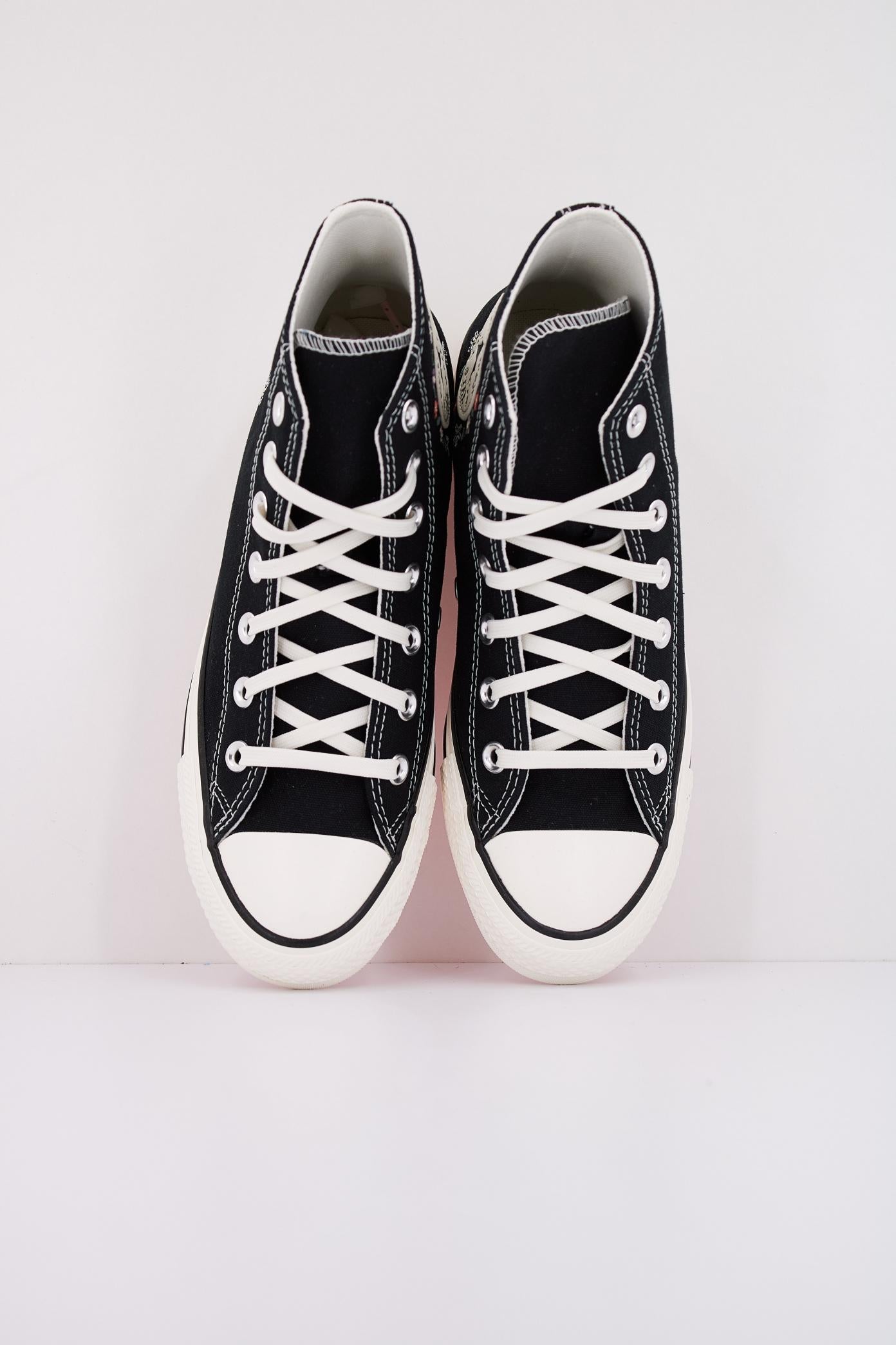 CONVERSE  CHUCK TAYLOR ALL STAR EMBROIDERED LITTLE FLOWERS en color NEGRO  (3)