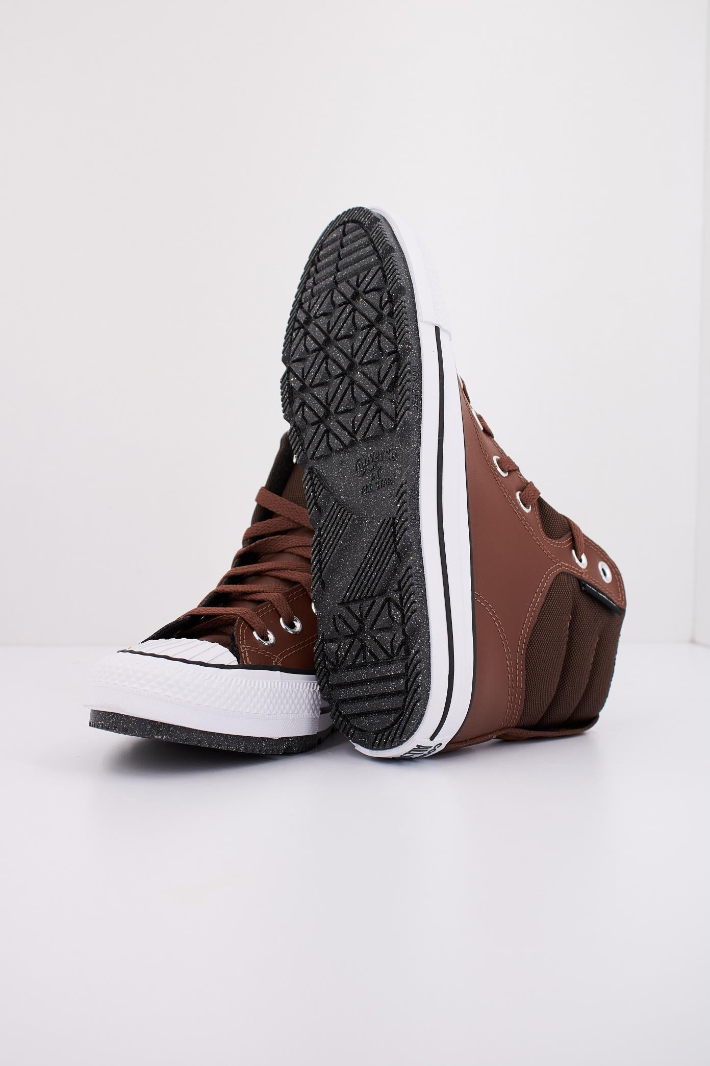 CONVERSE CHUCK TAYLOR ALL STAR BERKSHIRE BOOT HI en color MARRON  (5)