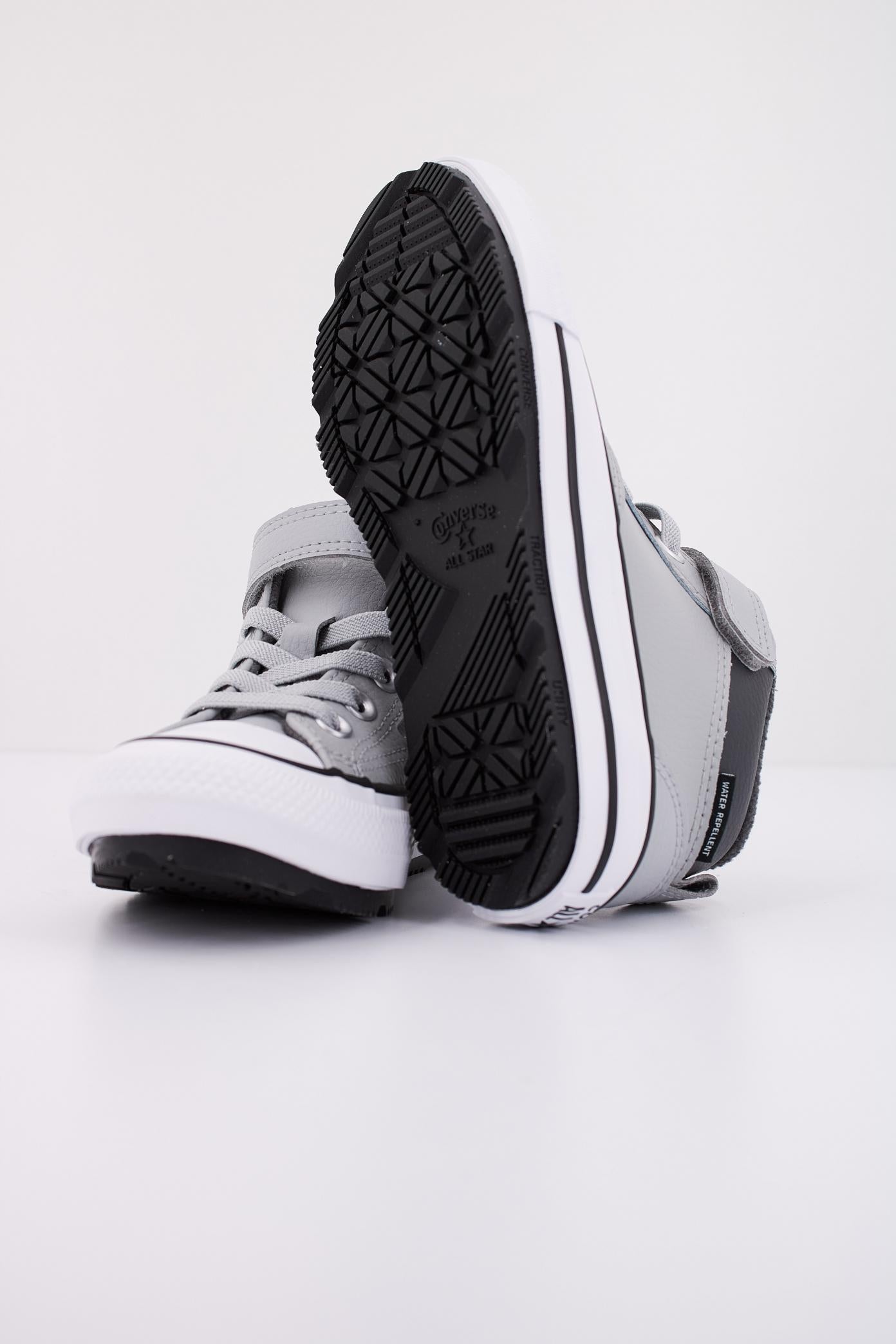 CONVERSE CHUCK TAYLOR ALL STAR MALDEN STREET BOOT MID en color GRIS  (5)