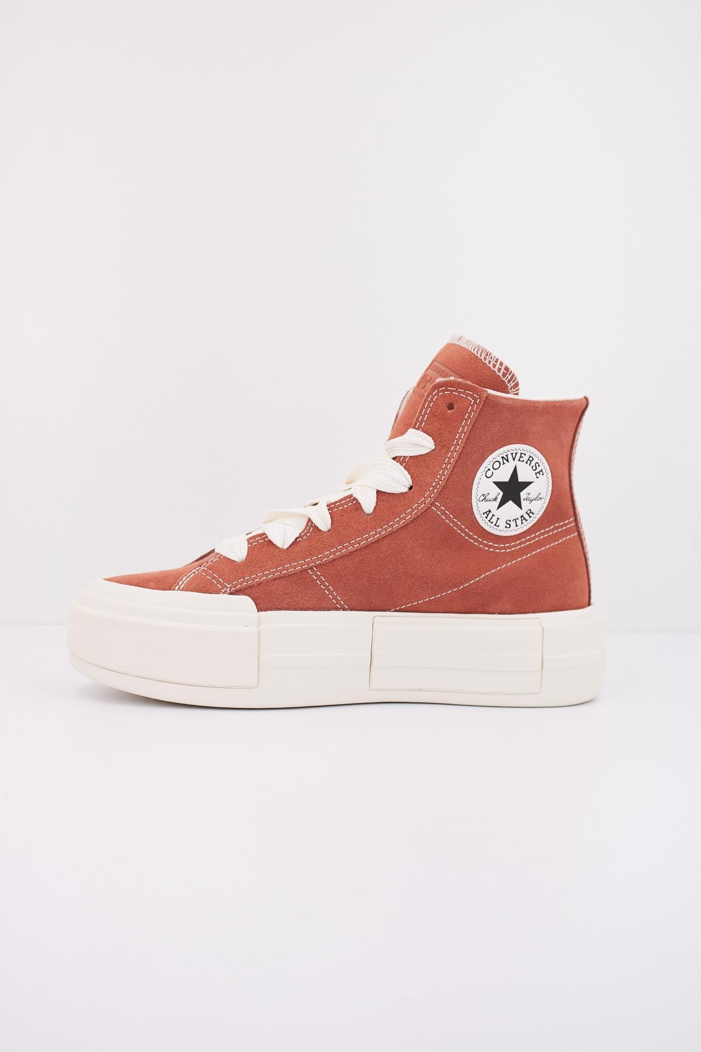 CONVERSE CHUCK TAYLOR ALL STAR CRUISE HI en color MARRON  (1)