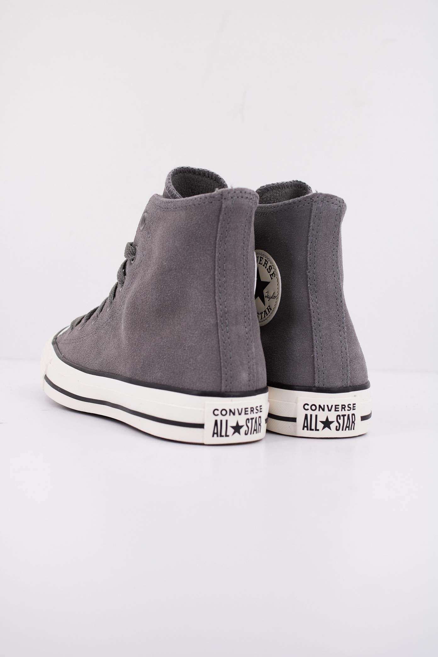 CONVERSE  CHUCK TAYLOR ALL STAR COLORFUL SUEDE  en color GRIS  (4)
