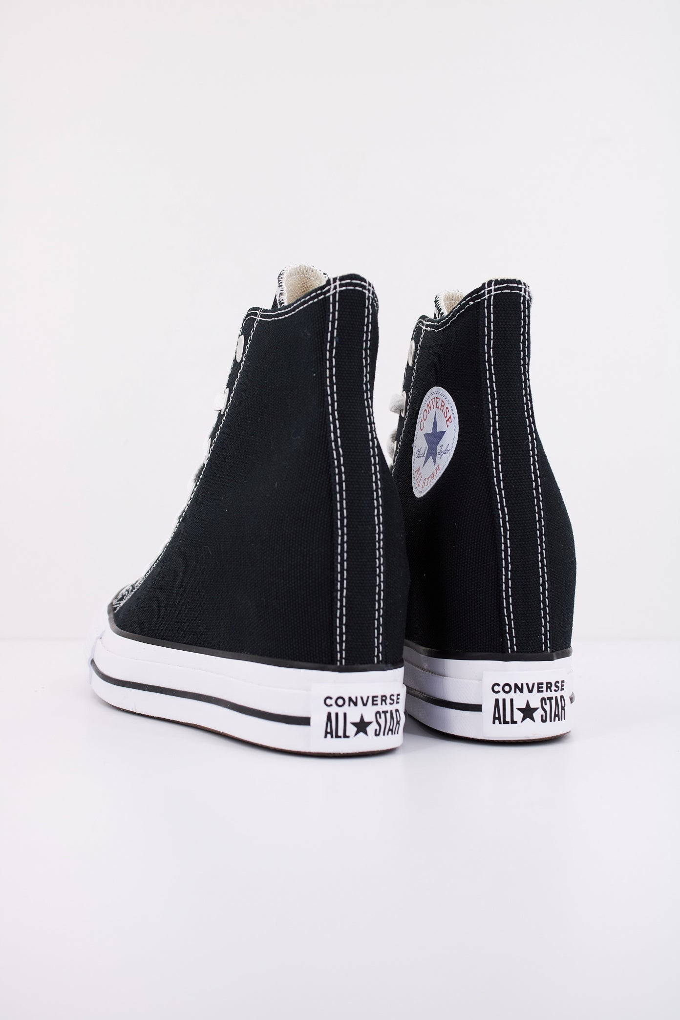 CONVERSE  CHUCK TAYLOR ALL STAR WEDGE PLATFORM en color NEGRO  (4)