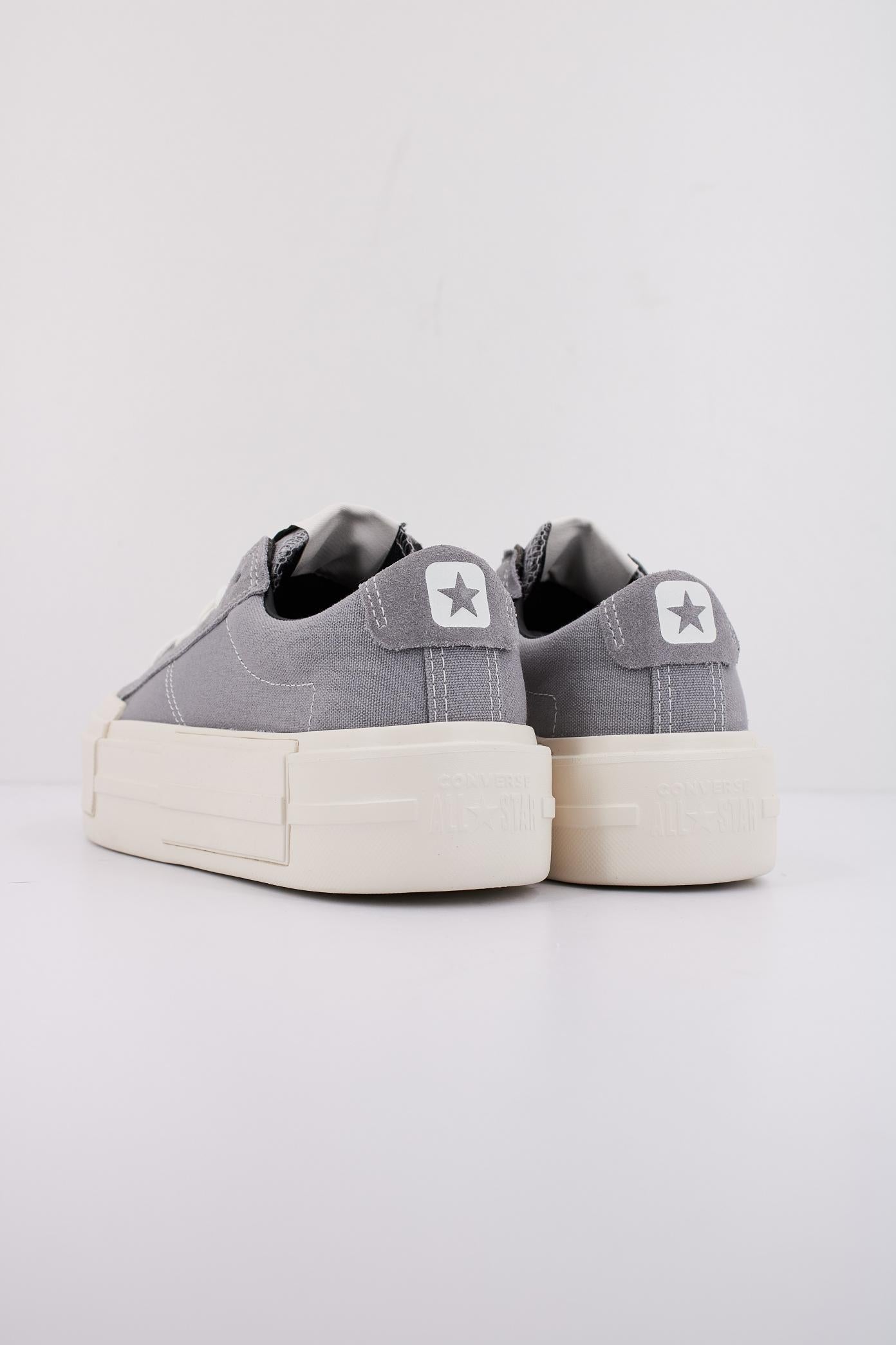 CONVERSE  CRUISE  en color GRIS  (4)