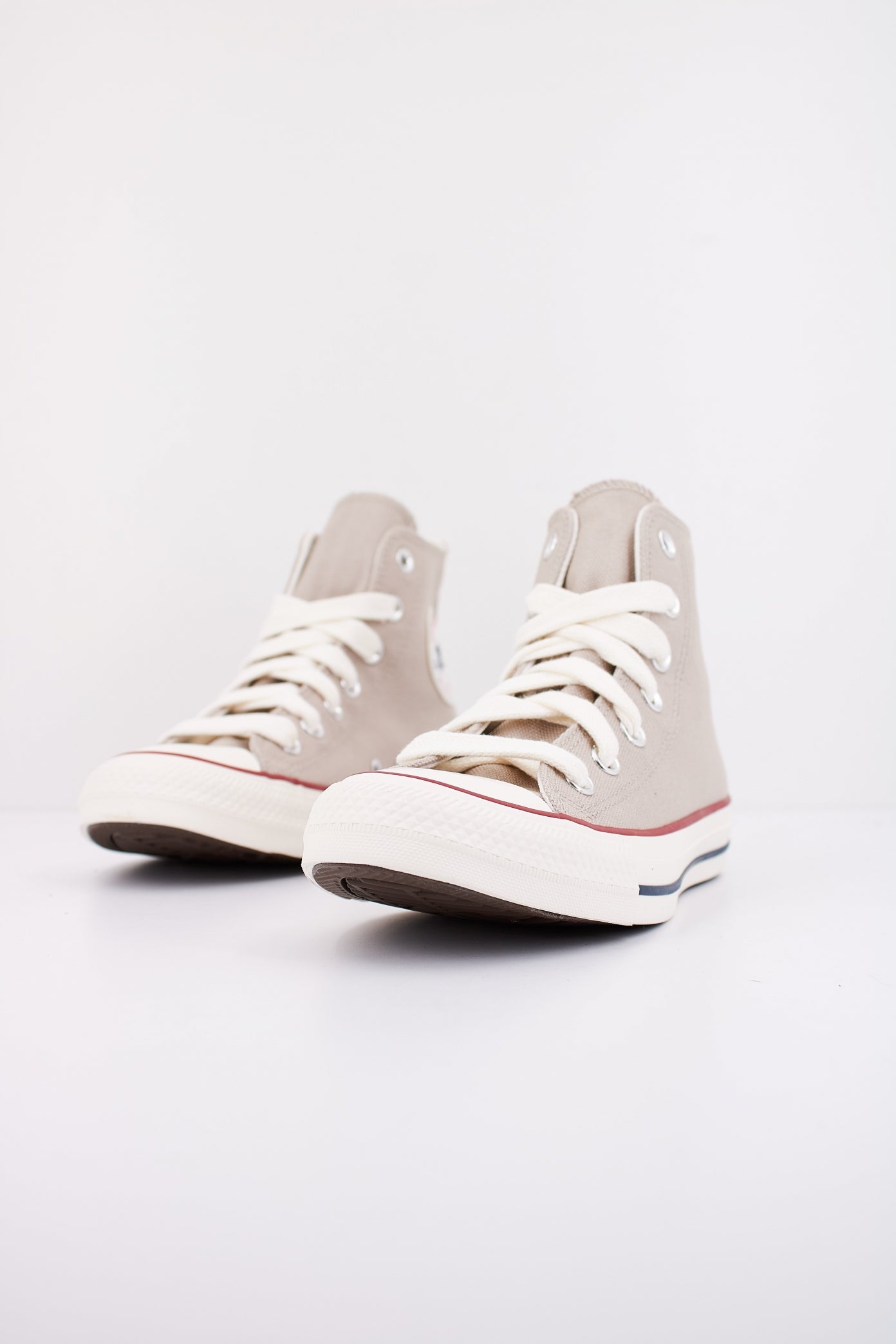 CONVERSE CHUCK TAYLOR ALL STAR HI en color BEIS  (2)