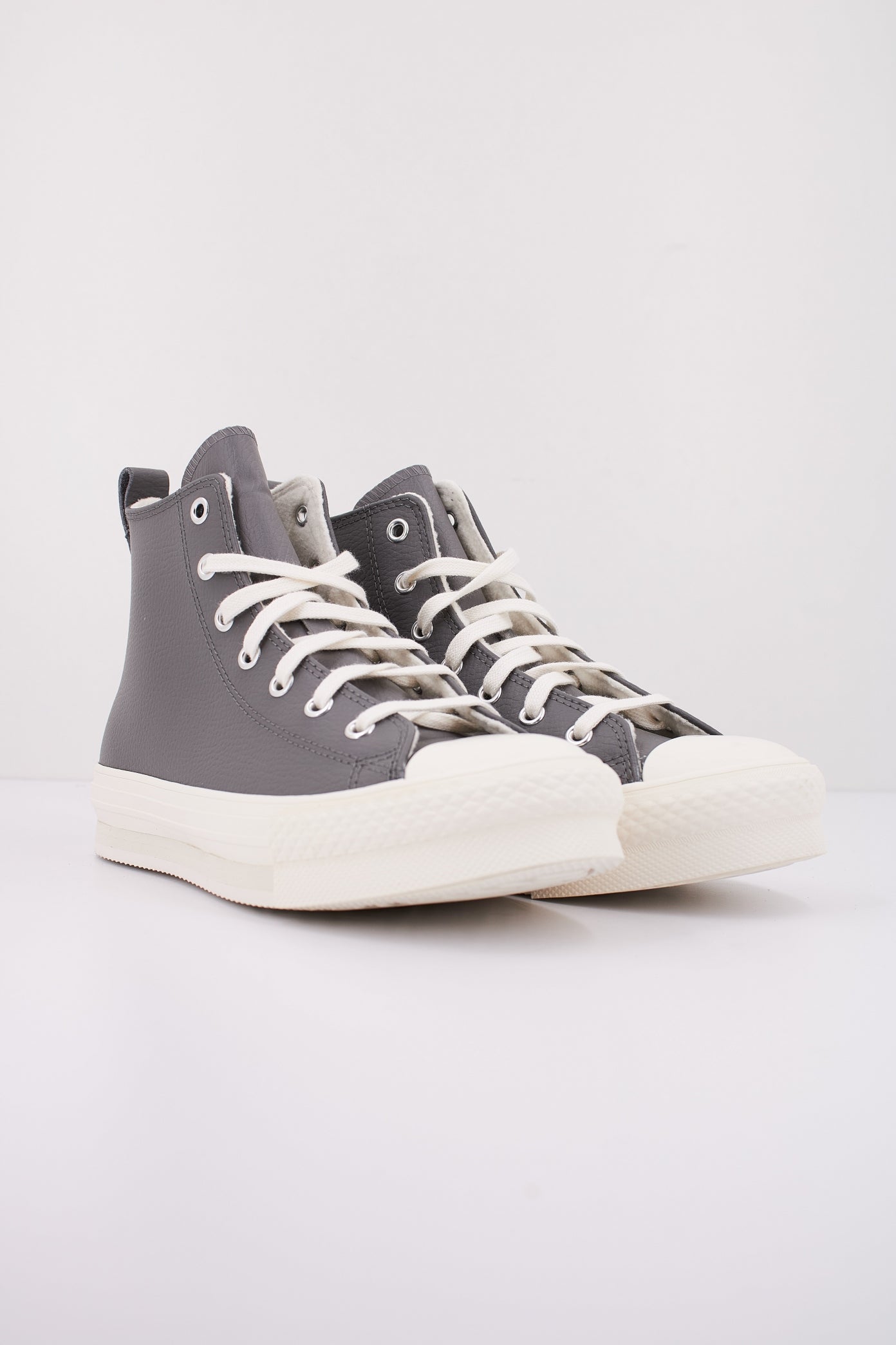 CONVERSE CHUCK TAYLOR ALL STAR EVA LIFT LEATHER en color GRIS  (2)
