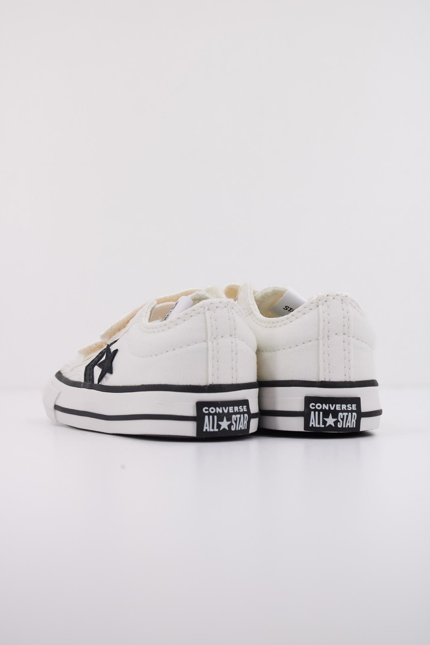 CONVERSE STAR PLAYER  V OX en color BLANCO  (4)