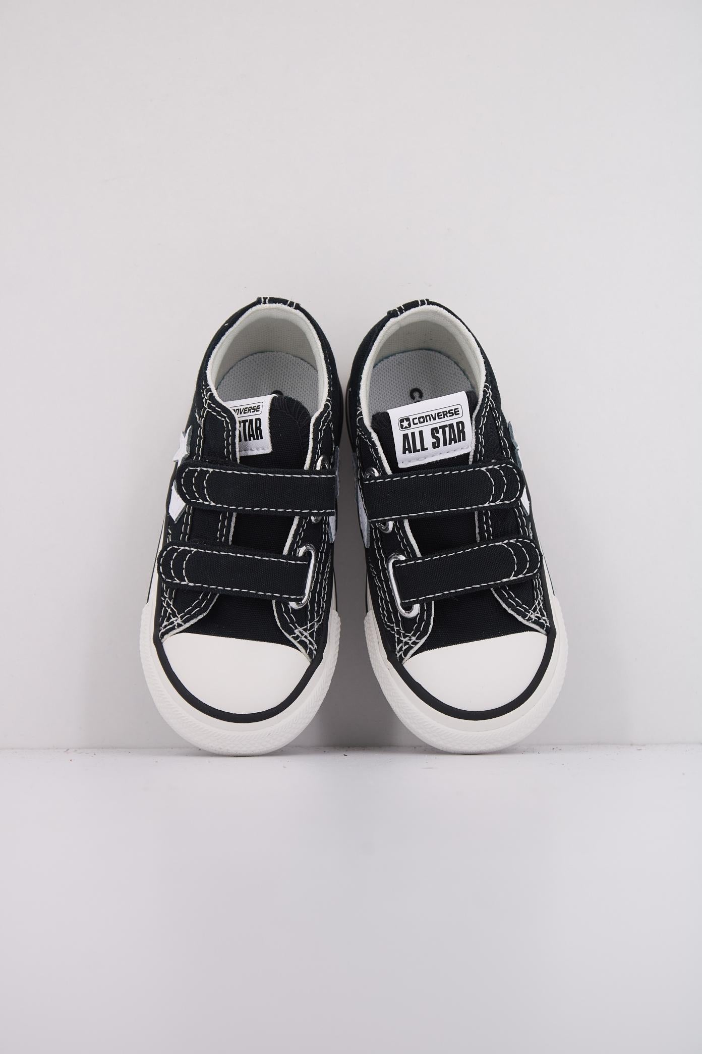 CONVERSE STAR PLAYER  V OX en color NEGRO  (3)