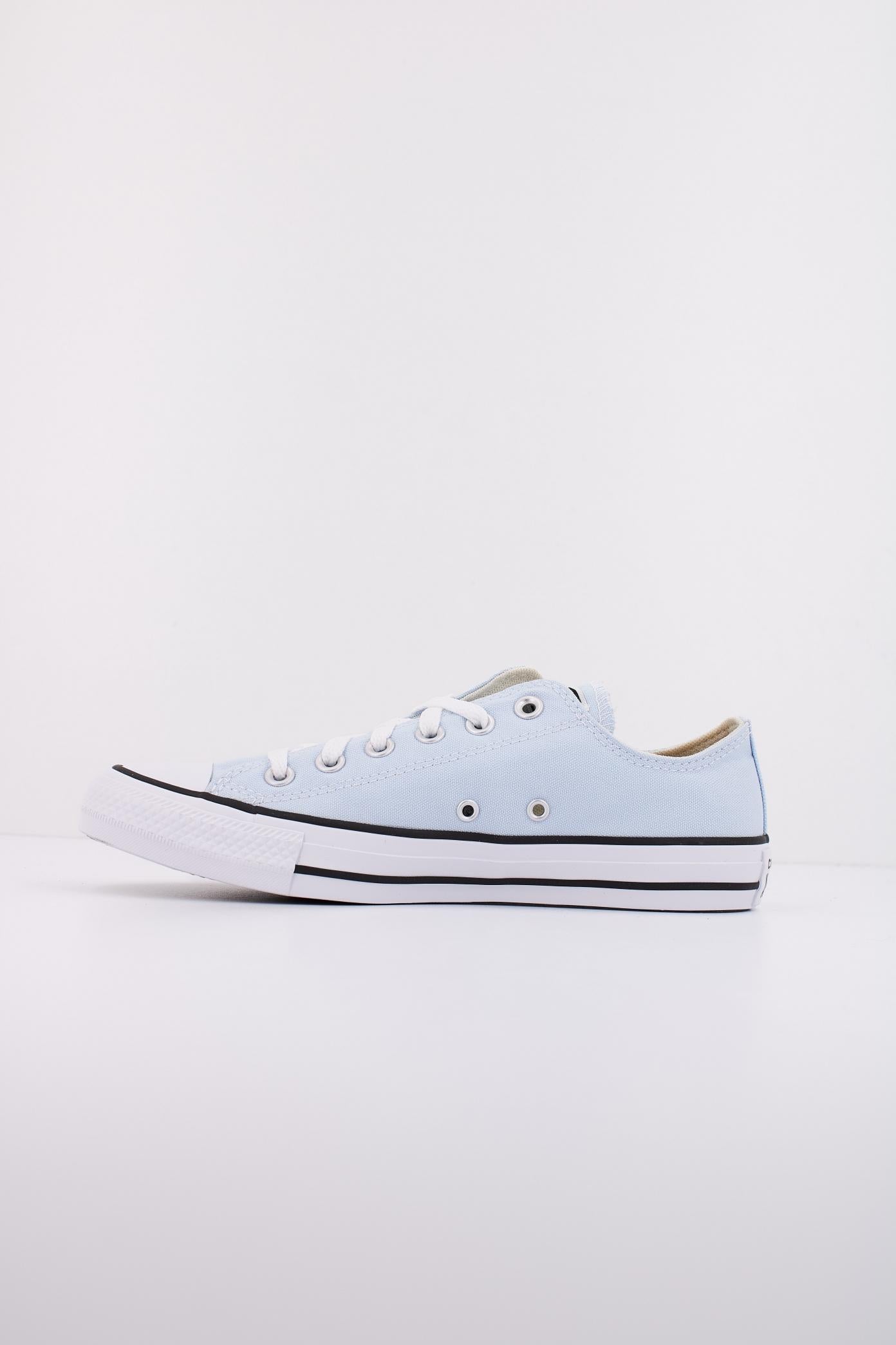 CONVERSE CHUCK TAYLOR ALL STAR en color AZUL  (1)