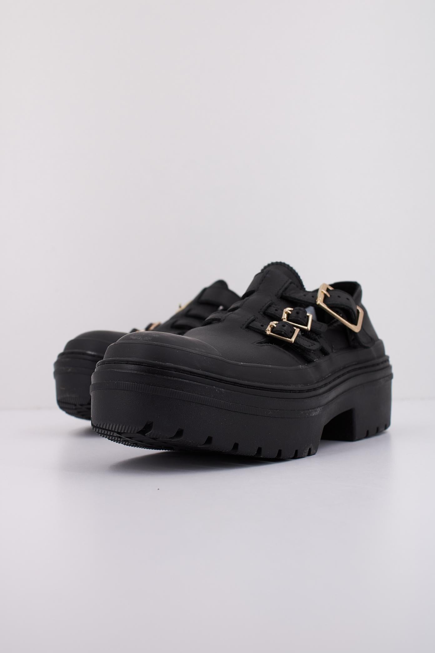 CONVERSE CHUCK TAYLOR ALL STAR LUGGED HEEL MARY JANE PLATFORM en color NEGRO  (2)