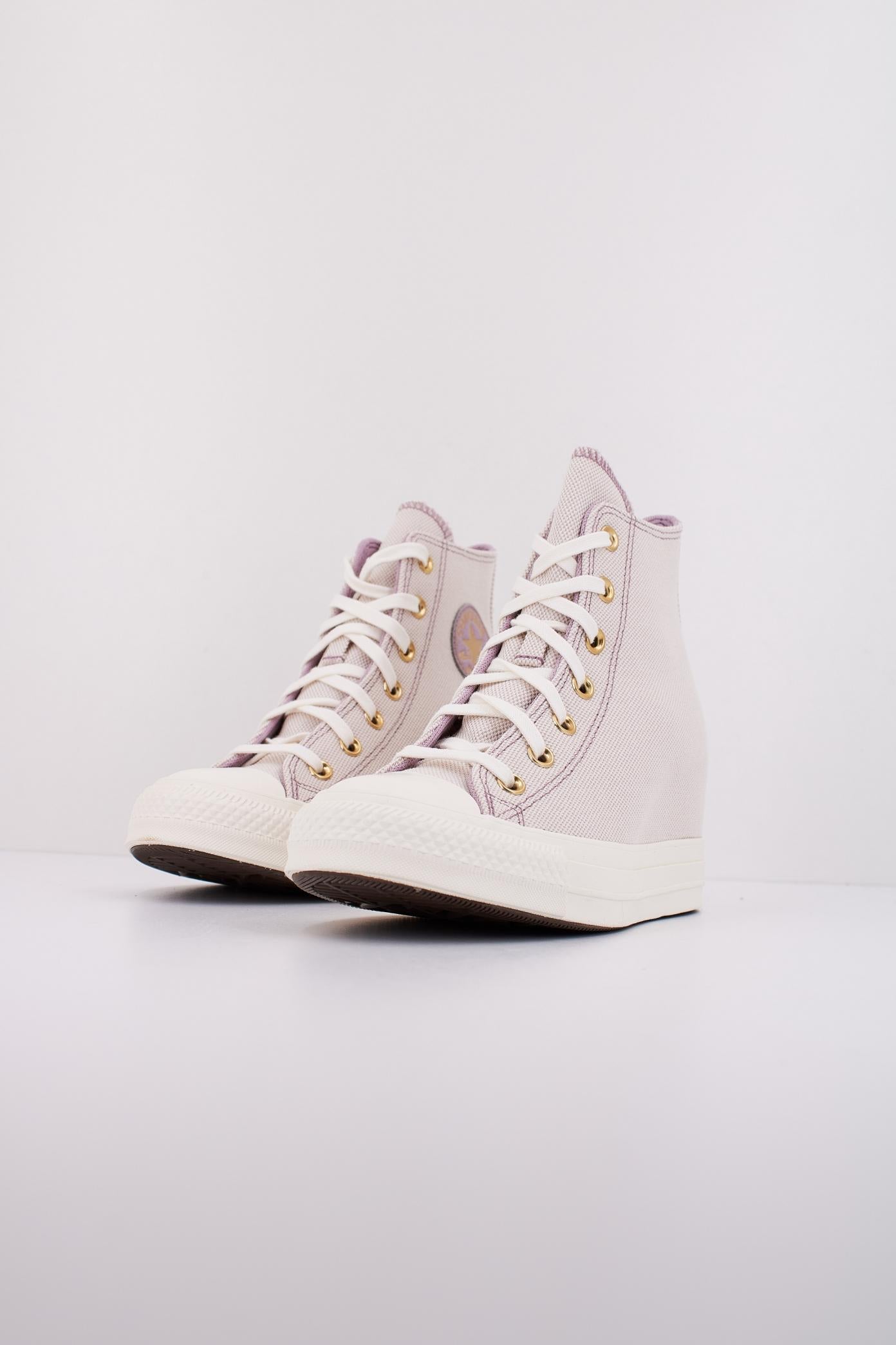 CONVERSE CHUCK TAYLOR ALL STAR WEDGE en color VIOLETA  (2)