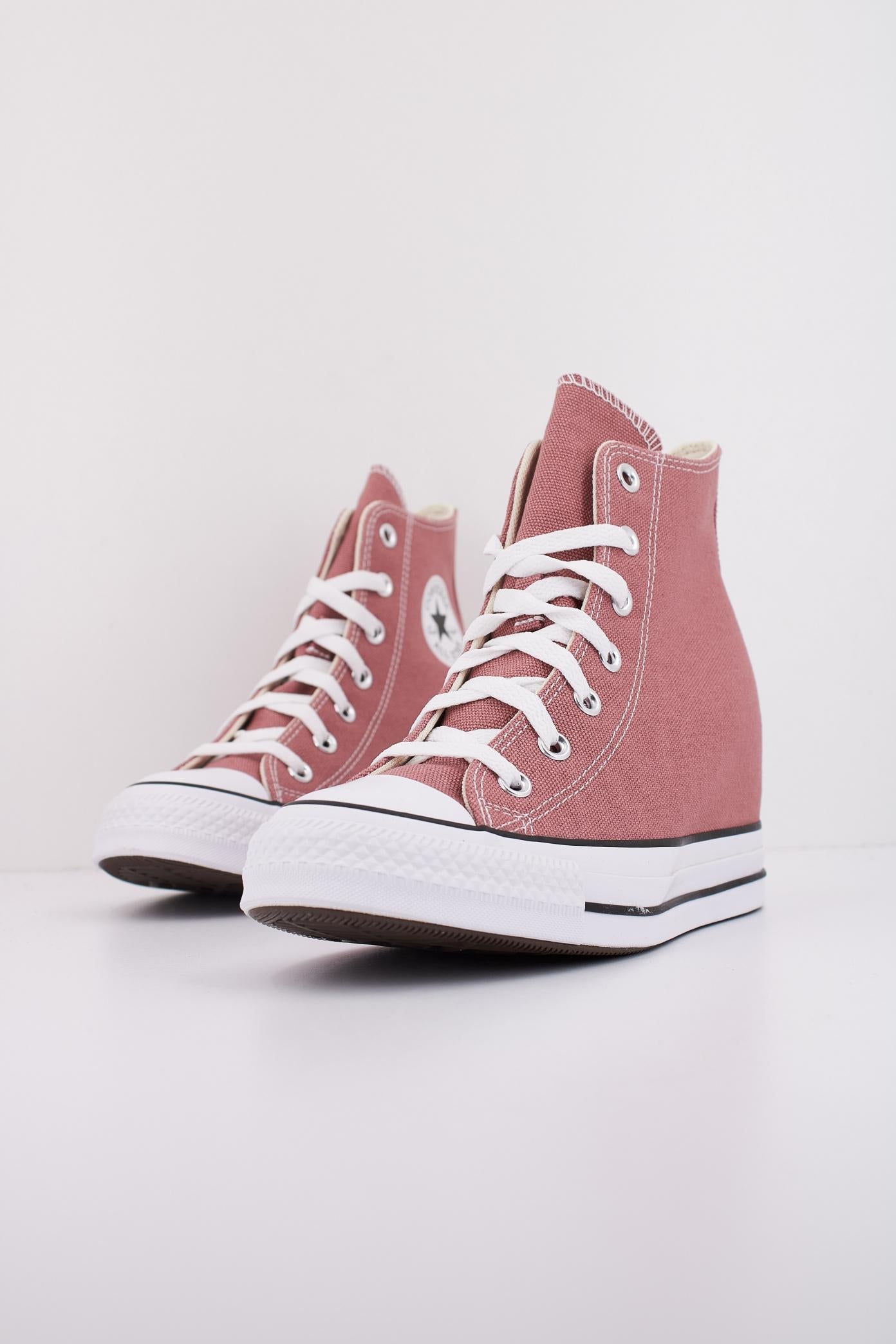 CONVERSE  CHUCK TAYLOR ALL STAR WEDGE en color ROJO  (2)
