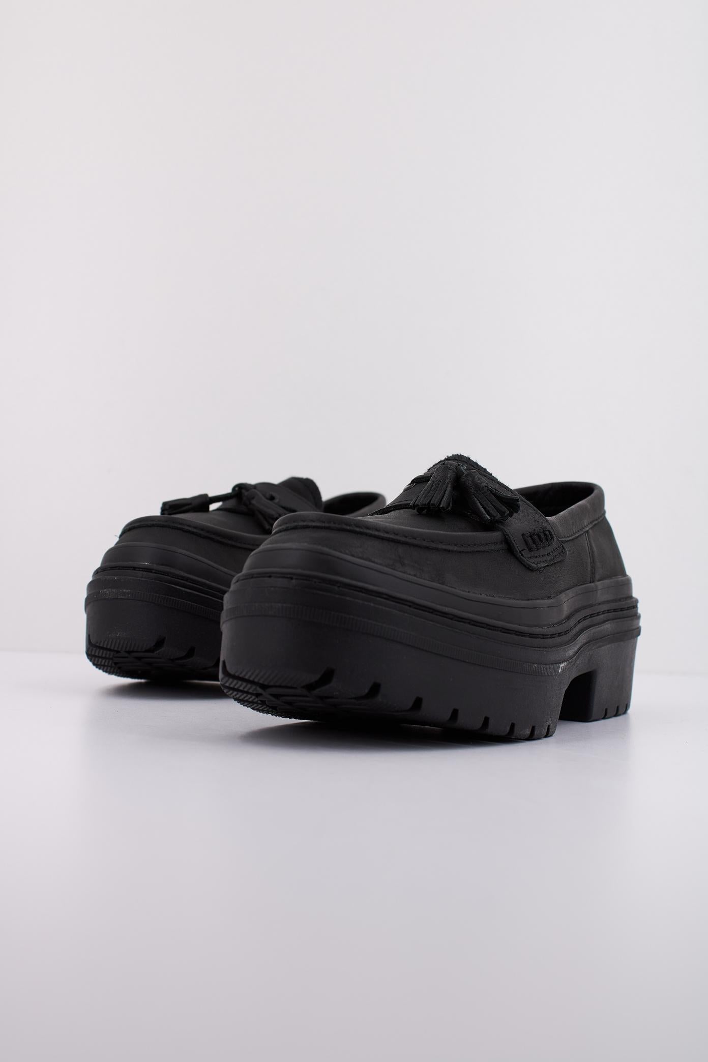 CONVERSE  en color NEGRO  (2)
