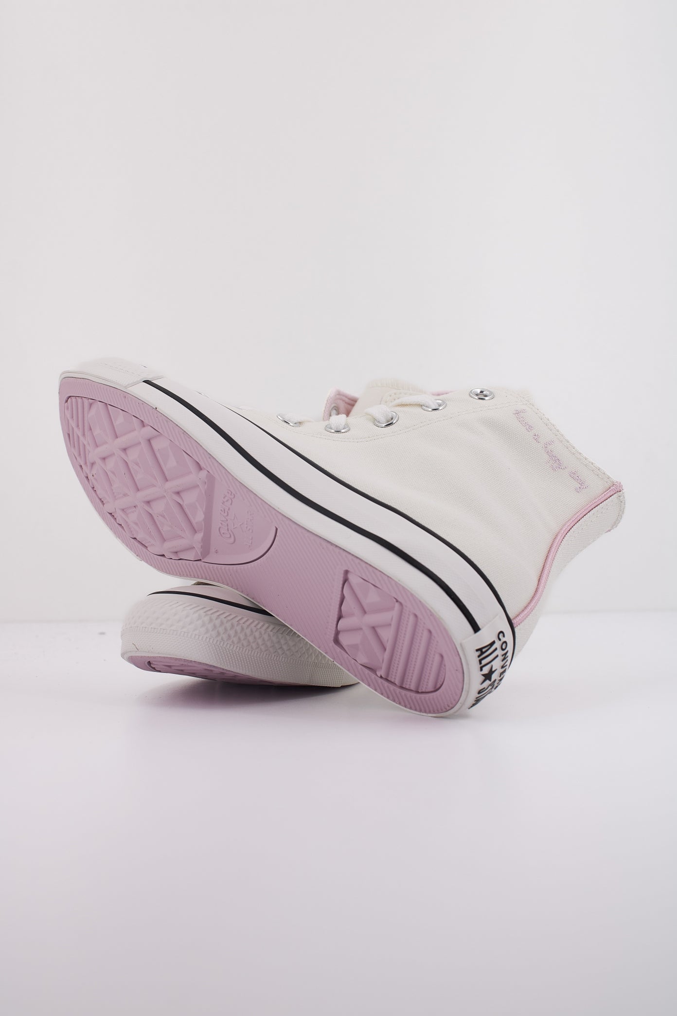 CONVERSE CHUCK TAYLOR ALL STAR CROCHET LACES en color BLANCO  (5)