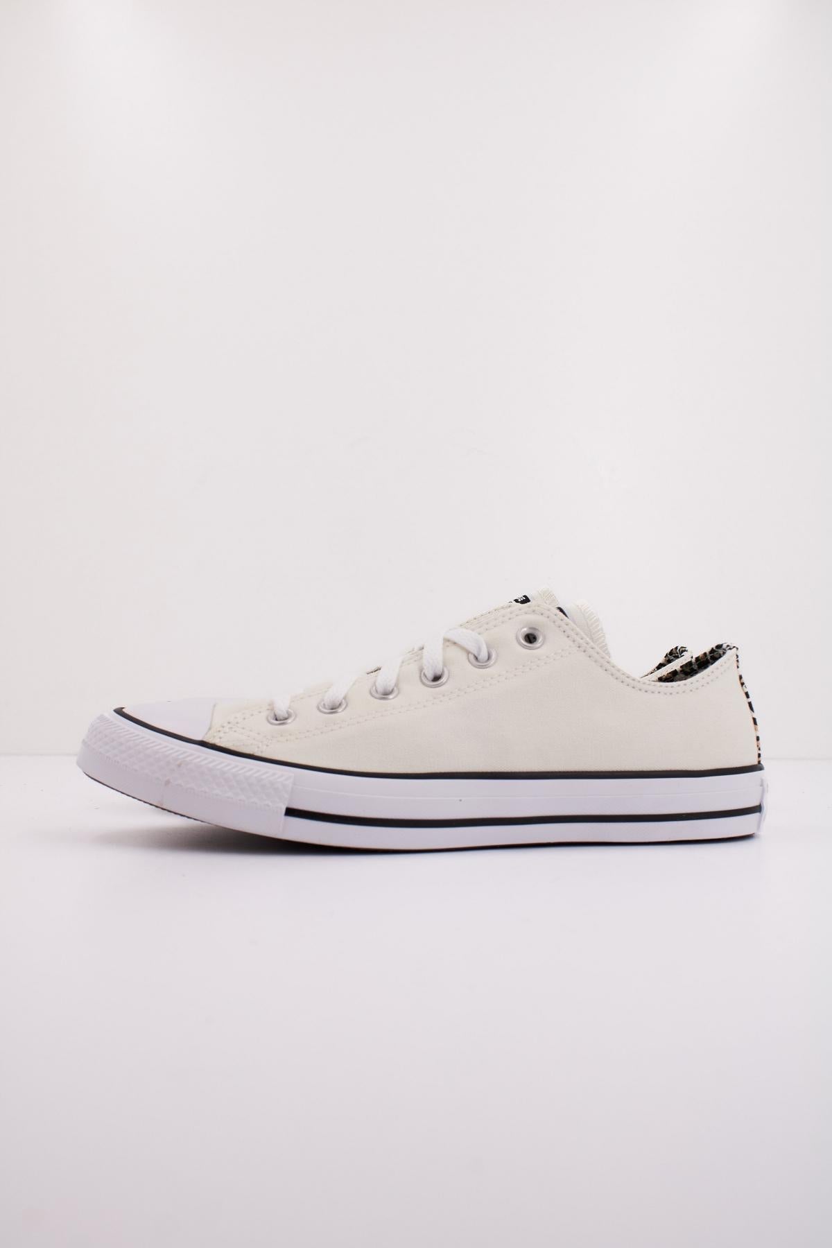 CONVERSE  CHUCK TAYLOR ALL STAR en color BLANCO  (1)