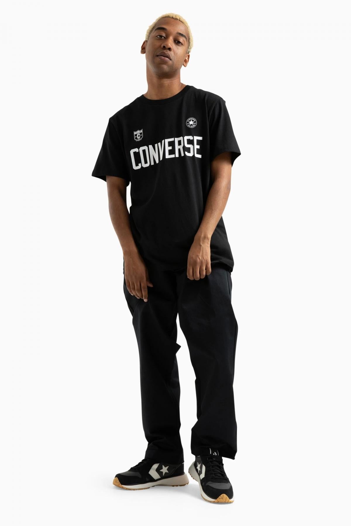 CONVERSE  RETRO CHUCK SOCCER T SHIRT en color NEGRO  (4)