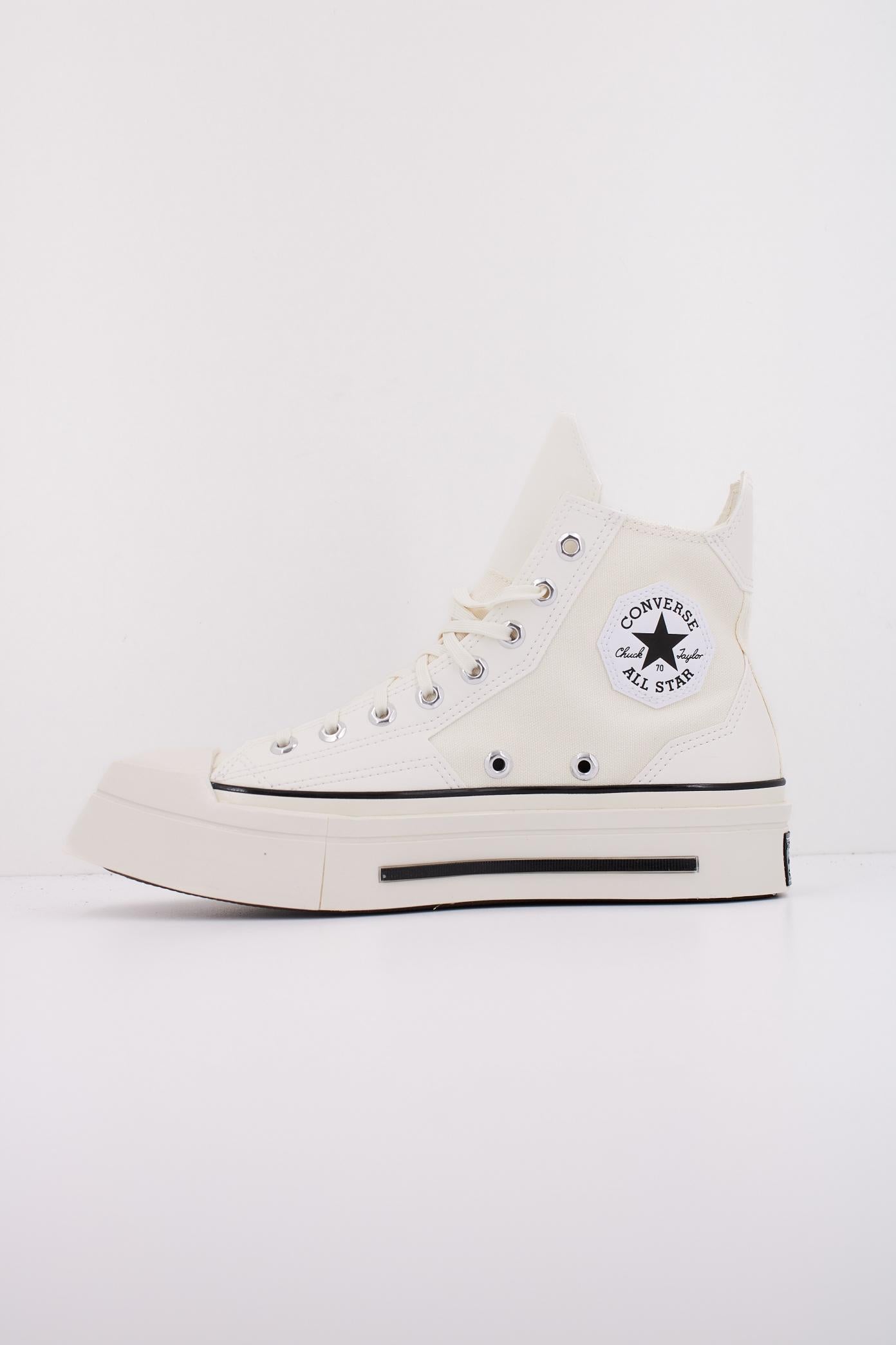 CONVERSE CHUCK  DE LUXE SQUARED en color BLANCO  (1)