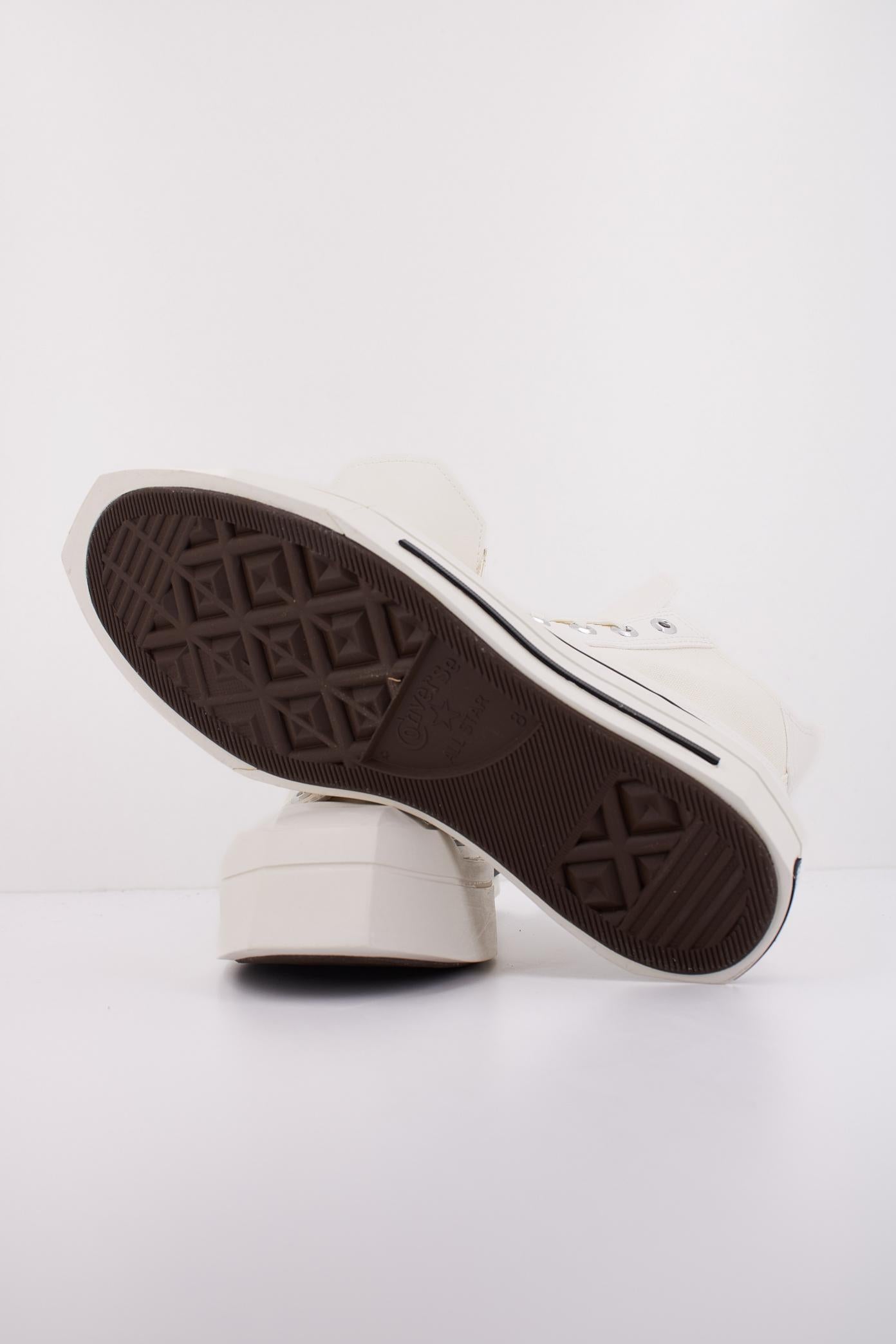 CONVERSE CHUCK  DE LUXE SQUARED en color BLANCO  (5)