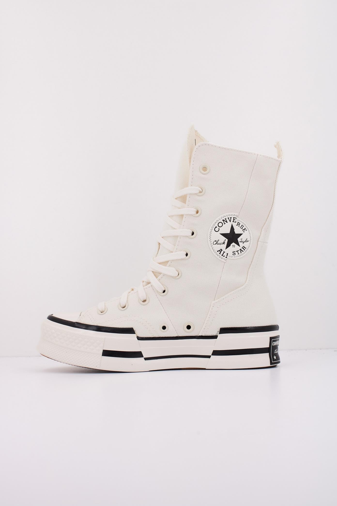 CONVERSE CHUCK  PLUS XHI en color BLANCO  (1)