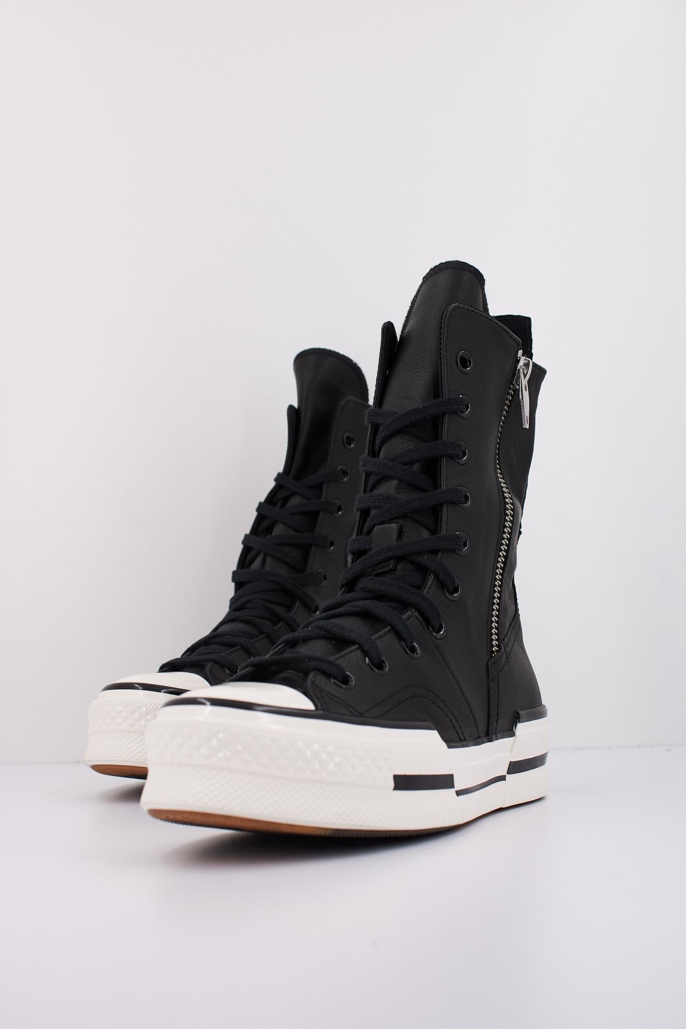 CONVERSE CHUCK  PLUS XHI LEATHER en color NEGRO  (2)