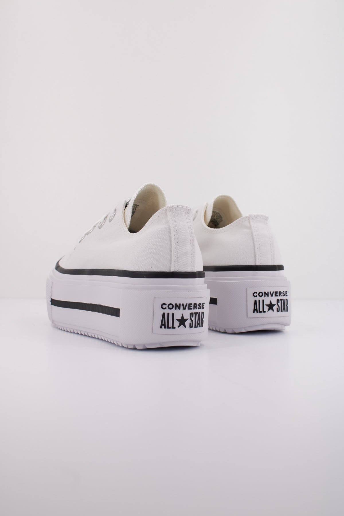 CONVERSE CHUCK TAYLOR ALL STAR LIFT DOUBLE STACK OX en color BLANCO  (4)