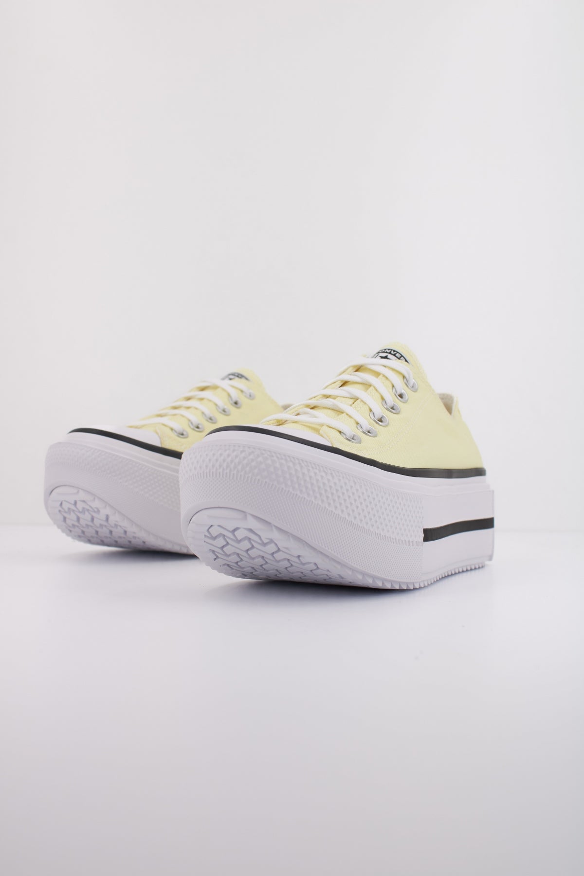 CONVERSE CHUCK TAYLOR ALL STAR LIFT DOUBLE STACK OX en color AMARILLO  (2)