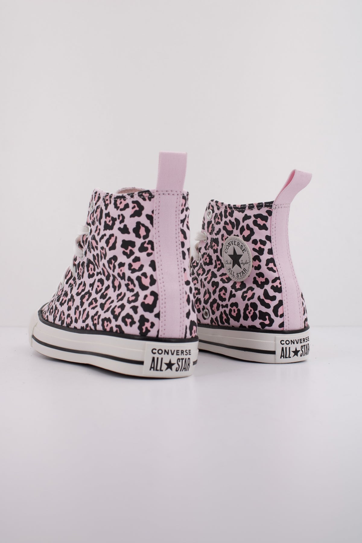 CONVERSE  CHUCK TAYLOR ALL STAR LEOPARD en color ANIMAL PRINT  (4)