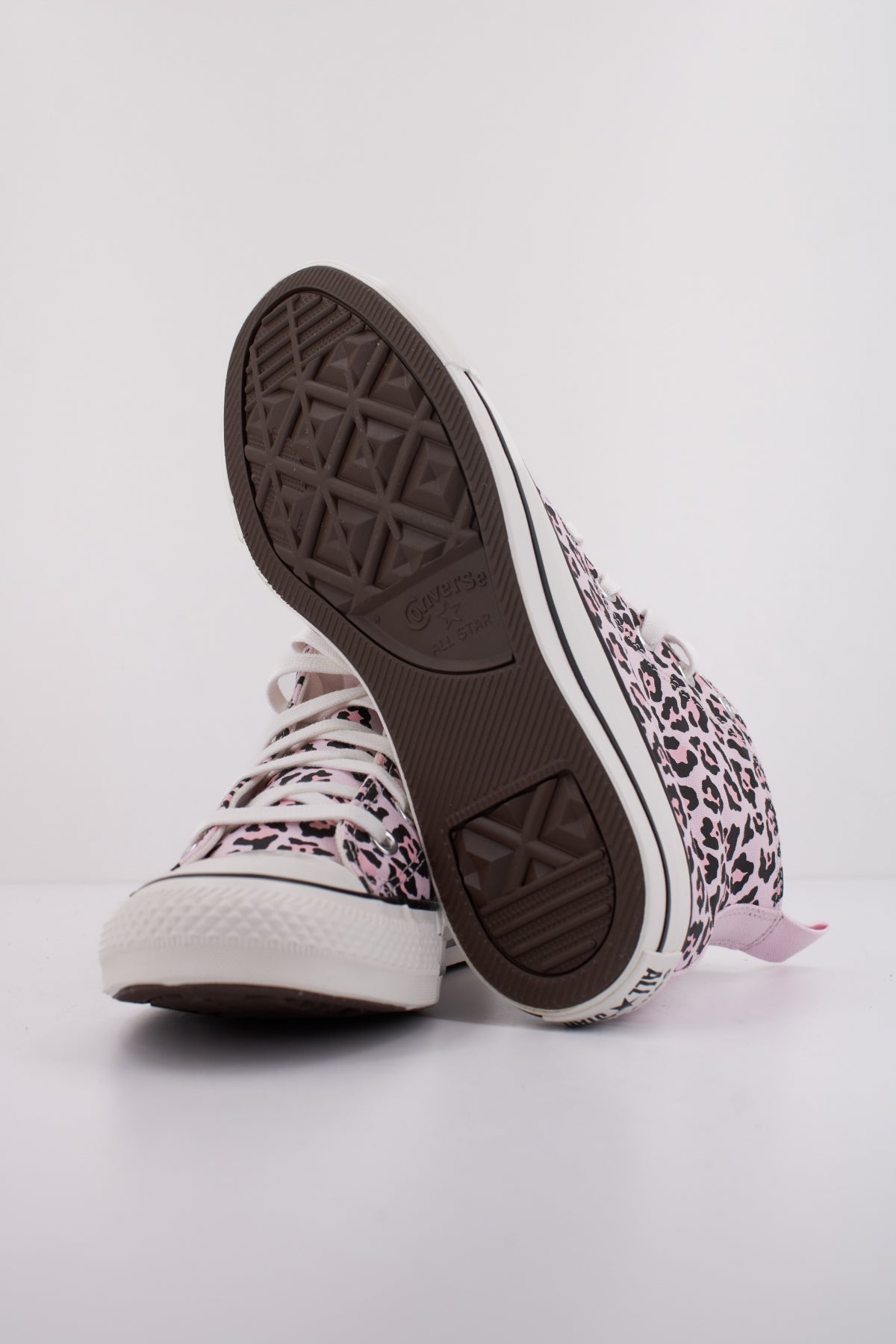 CONVERSE  CHUCK TAYLOR ALL STAR LEOPARD en color ANIMAL PRINT  (5)