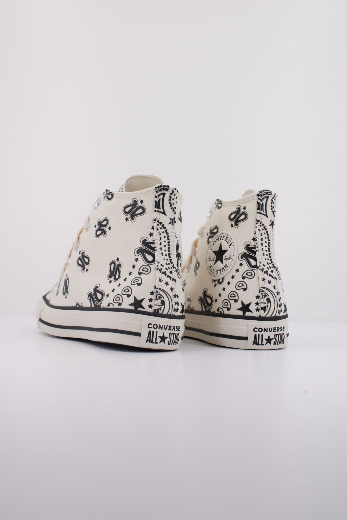 CONVERSE CHUCK TAYLOR ALL STAR PAISLEY en color BLANCO  (4)