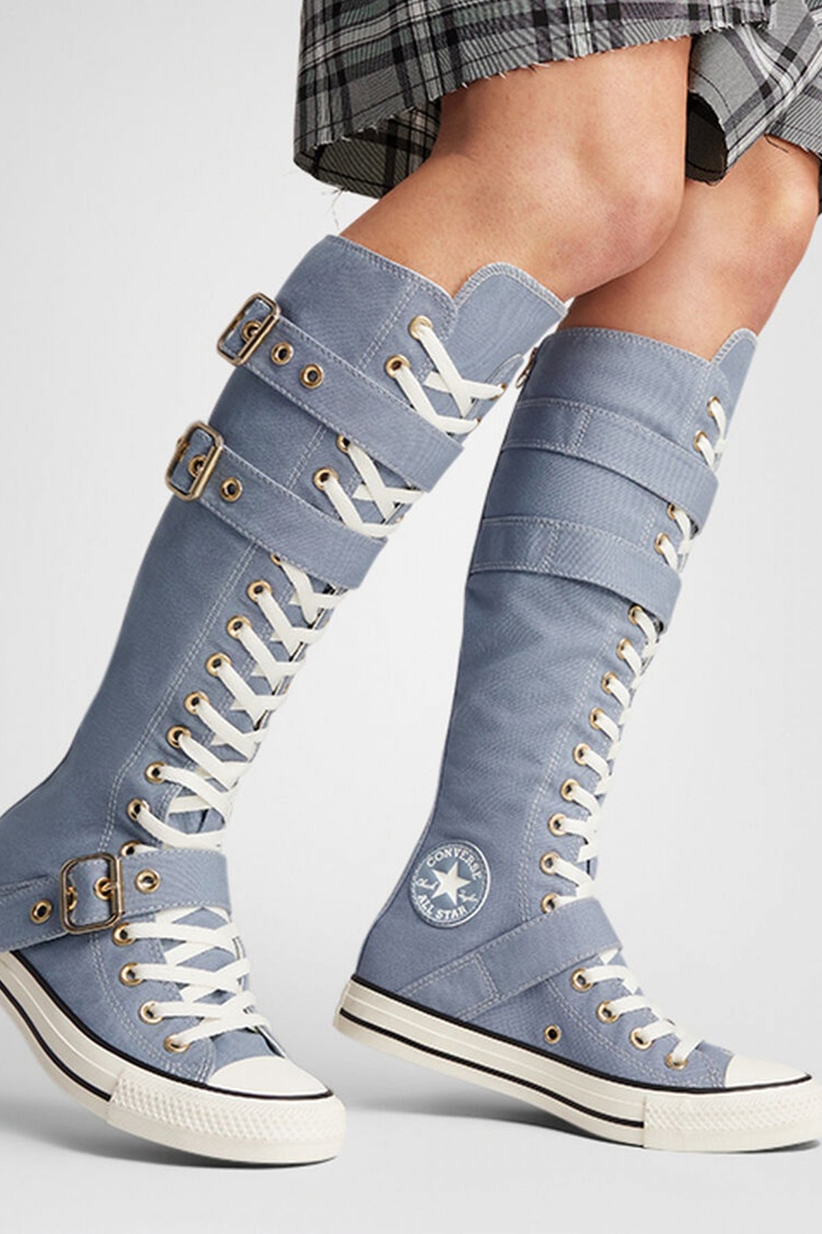 CONVERSE CHUCK TAYLOR ALL STAR XXHI BUCKLES en color GRIS  (5)