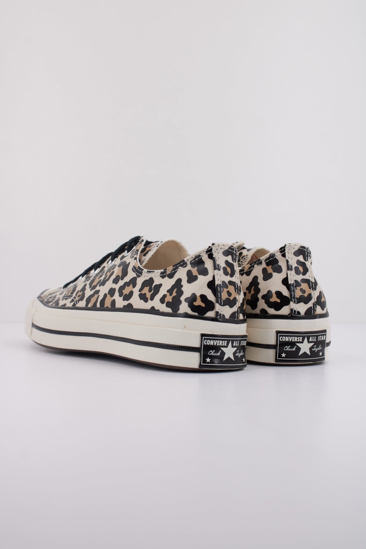 CONVERSE CHUCK TAYLOR ALL STAR  OX en color ANIMAL PRINT  (4)