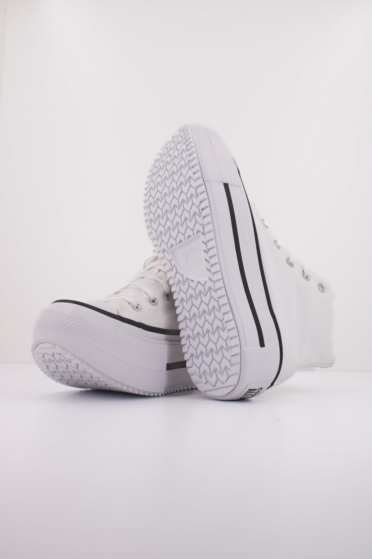 CONVERSE  CHUCK TAYLOR ALL STAR LIFT DOUBLE STACK en color BLANCO  (5)