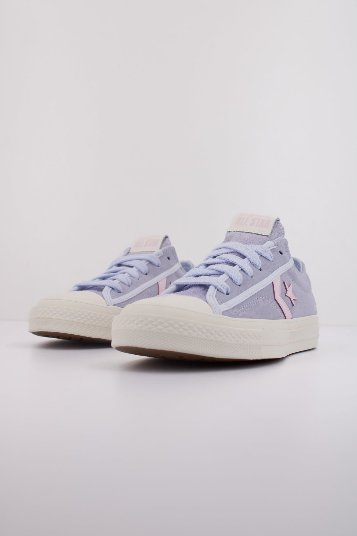 CONVERSE STAR PLAYER  SUEDE en color VIOLETA  (2)