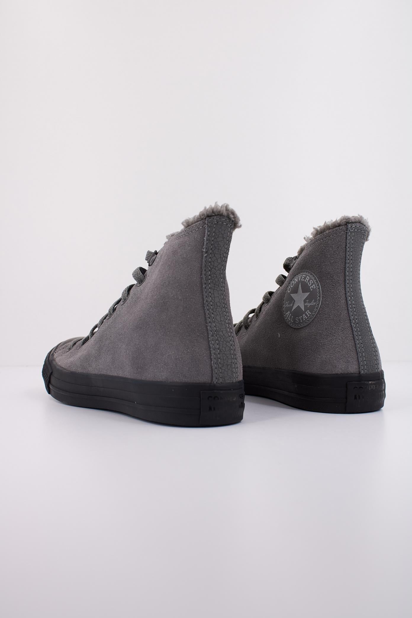 CONVERSE CHUCK TAYLOR ALL STAR HI en color GRIS  (4)