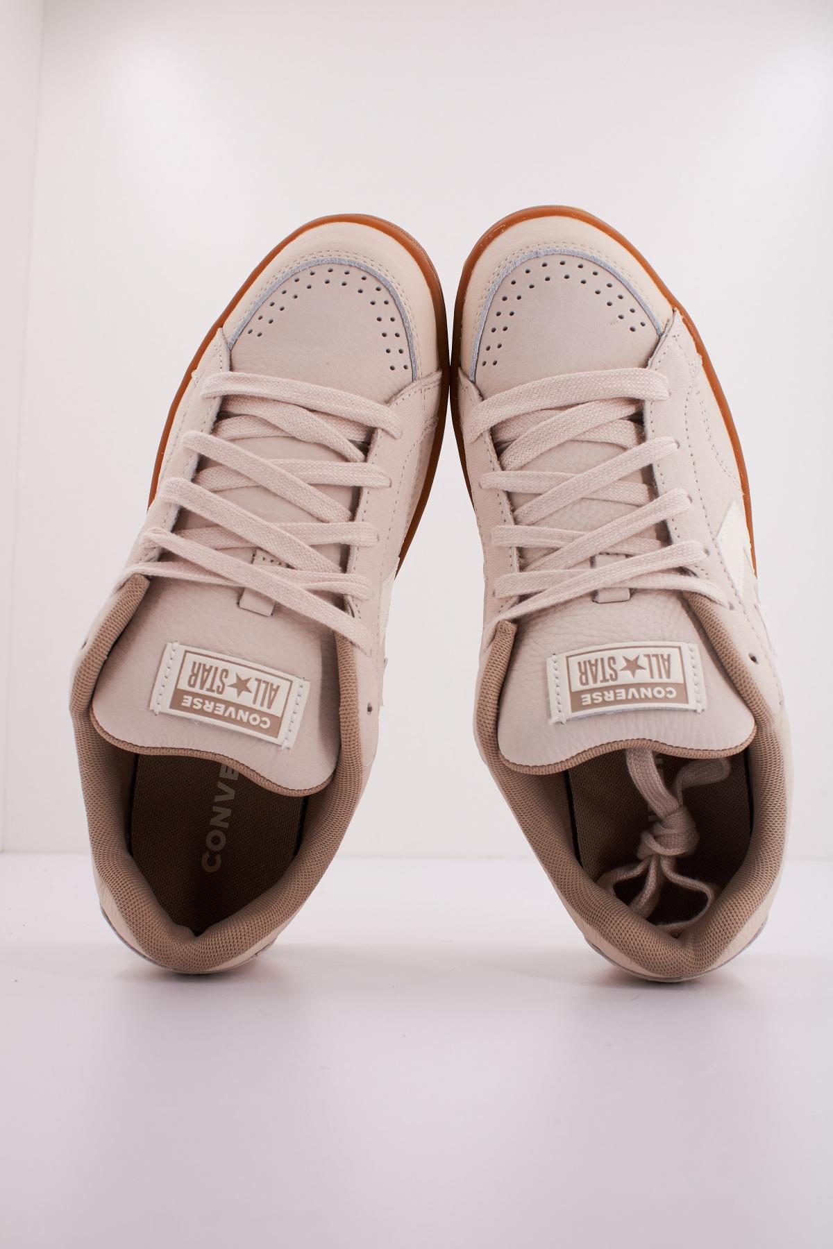 CONVERSE PRO BLAZE CLASSIC OX en color BEIS  (3)