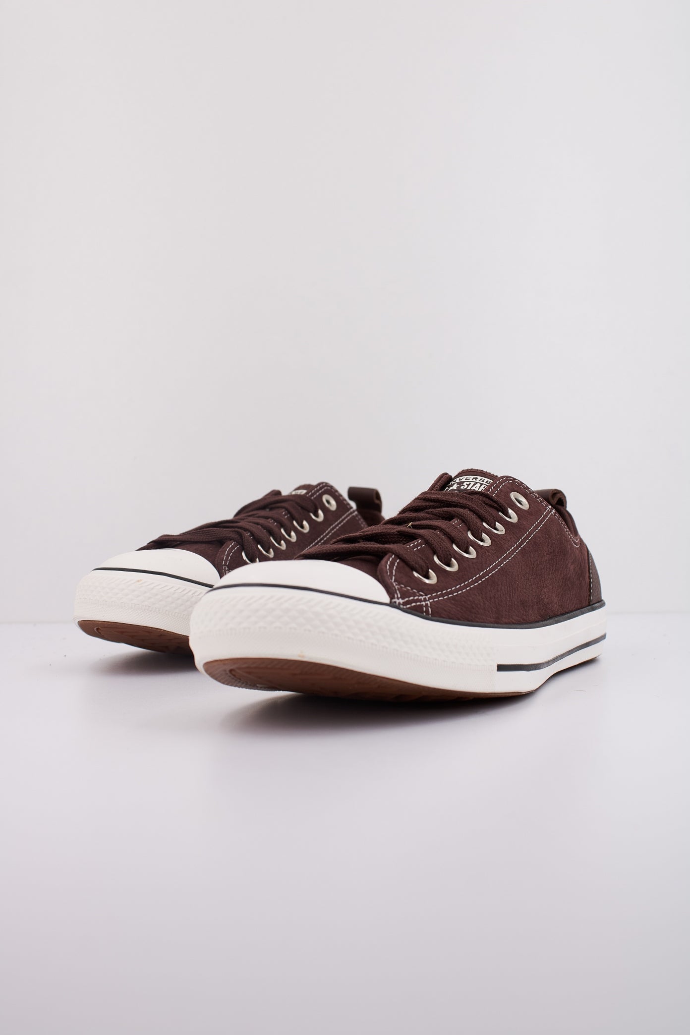 CONVERSE CTAS WIDE OX ETERNAL en color MARRON  (2)