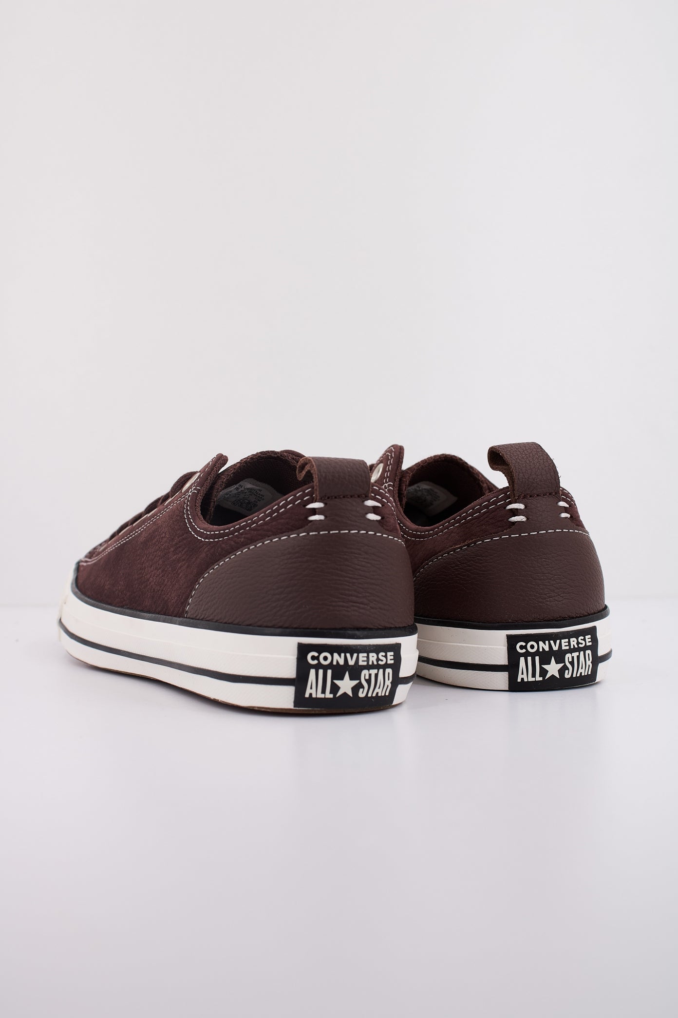 CONVERSE CTAS WIDE OX ETERNAL en color MARRON  (4)