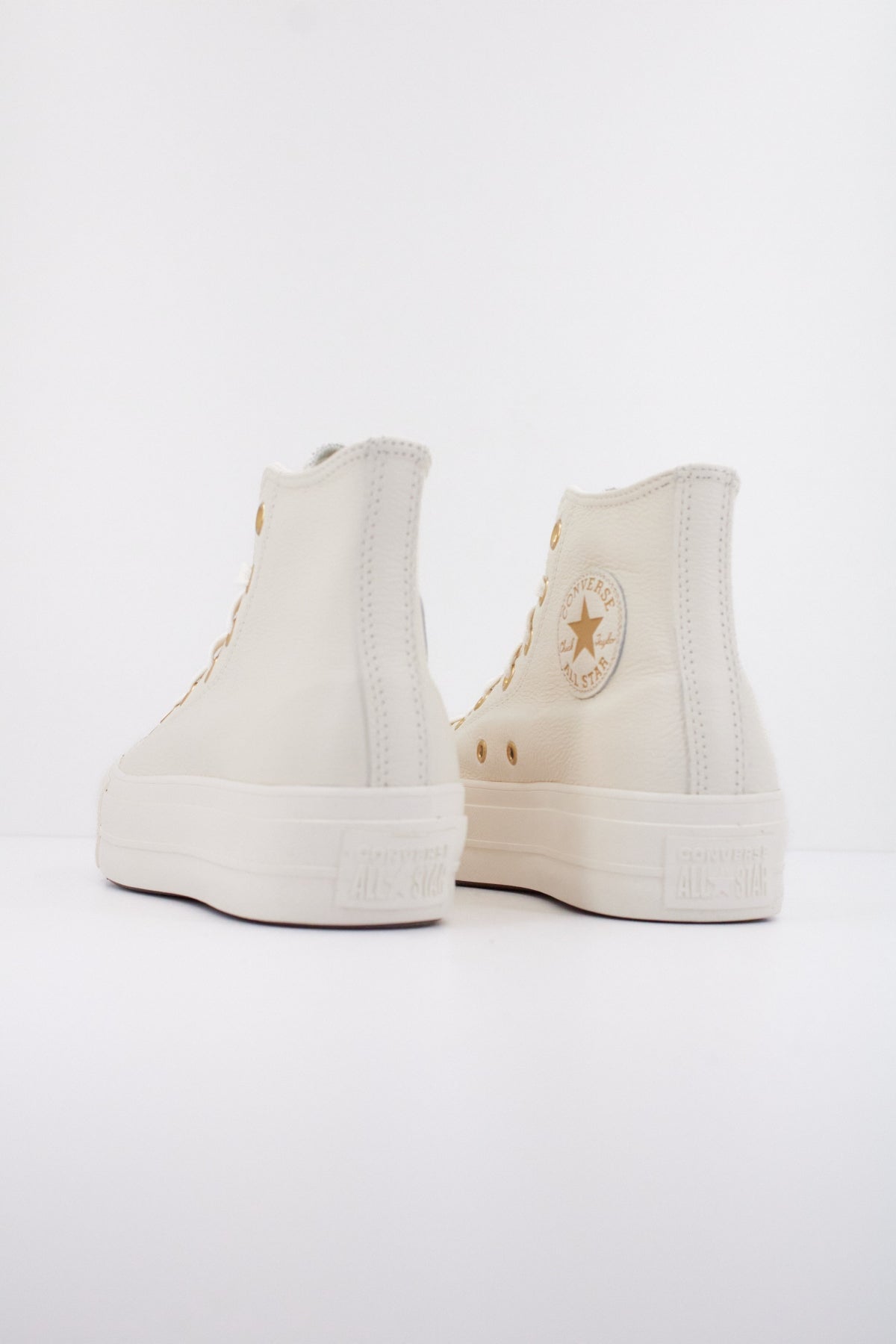CONVERSE CTAS LIFT HI en color BLANCO  (4)