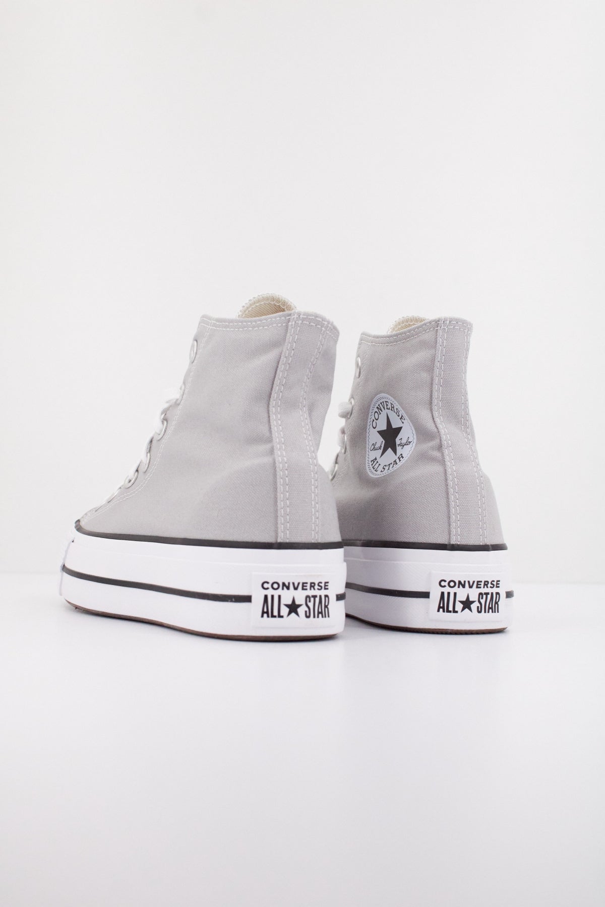 CONVERSE CHUCK TAYLOR ALL STAR LIFT en color GRIS  (4)