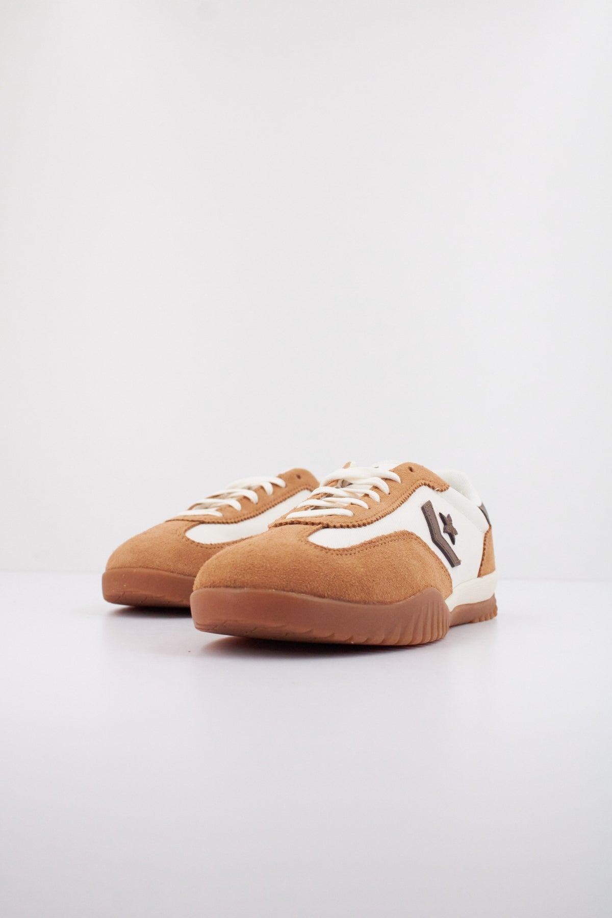 CONVERSE RUN STAR TRAINER OX en color MARRON  (2)