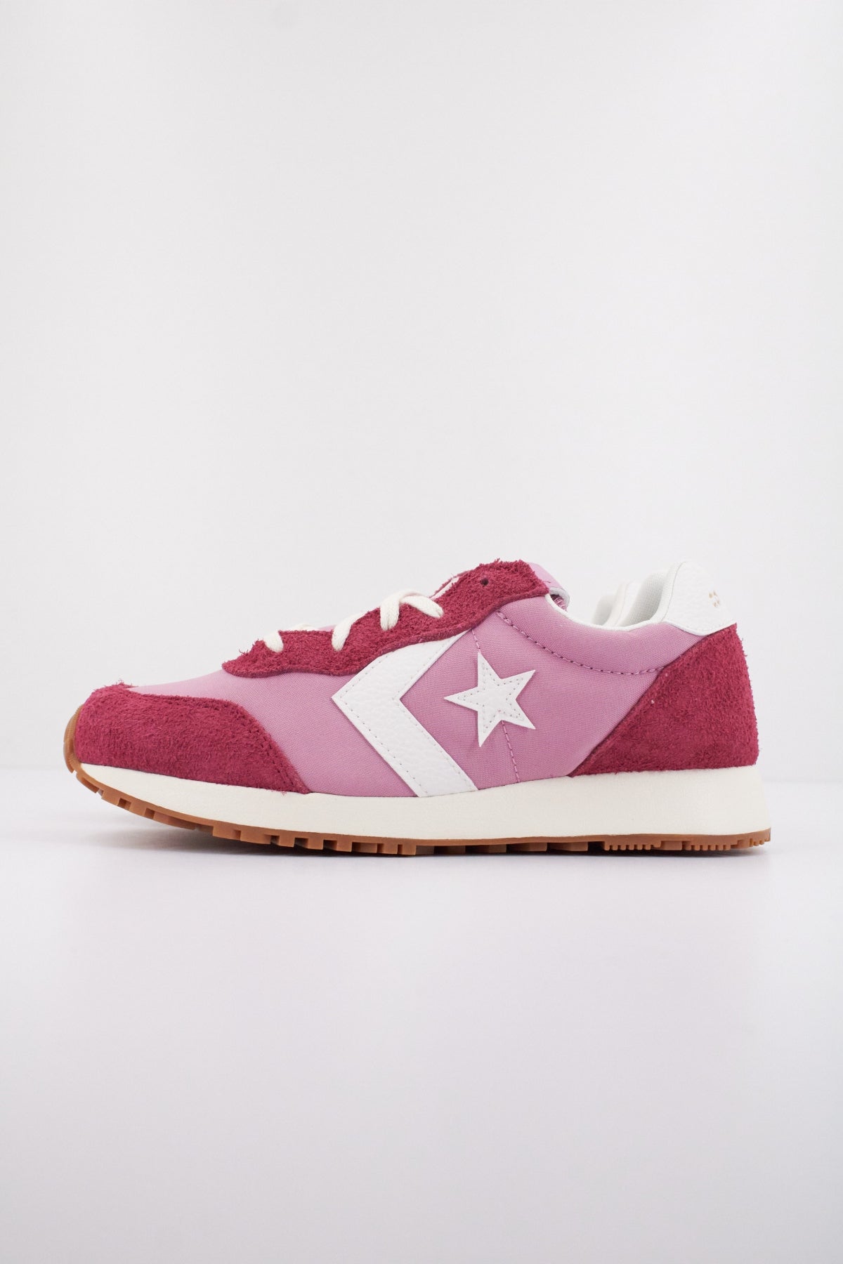 CONVERSE OMEGA TRAINER en color ROSA  (1)