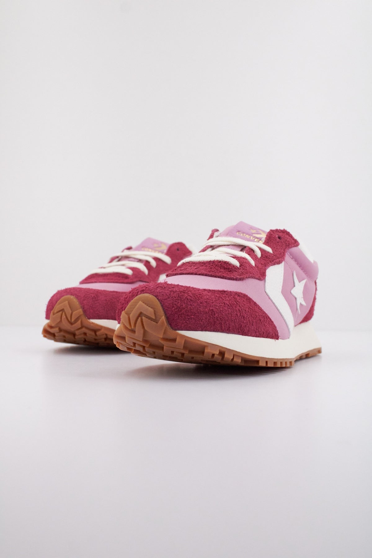 CONVERSE OMEGA TRAINER en color ROSA  (2)