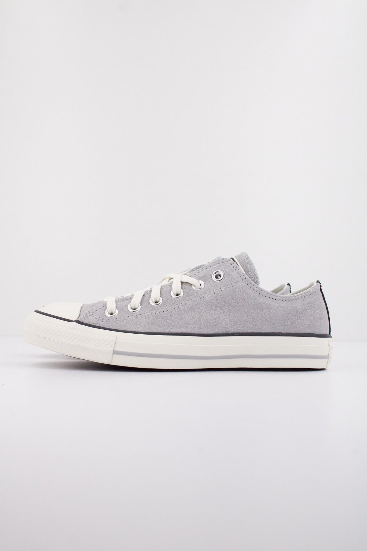 CONVERSE CHUCK TAYLOR ALL STAR en color GRIS  (1)