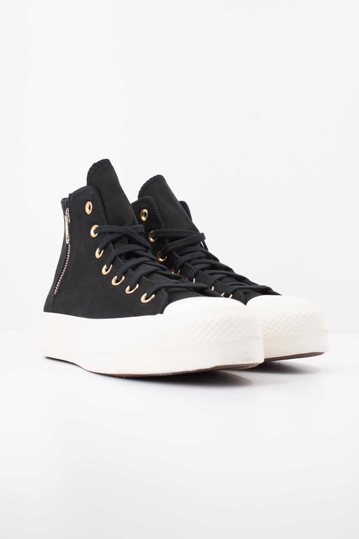 CONVERSE Chuck Taylor All Star Lift Hi en color NEGRO  (2)